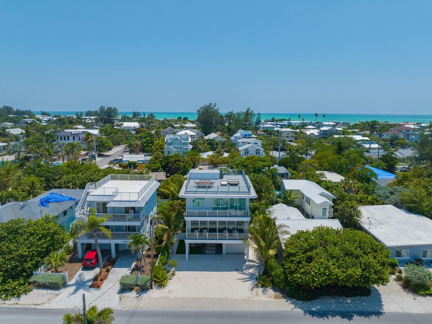 870 N SHORE DR — photo 55