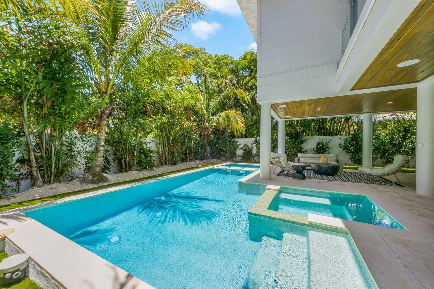 870 N SHORE DR — photo 49