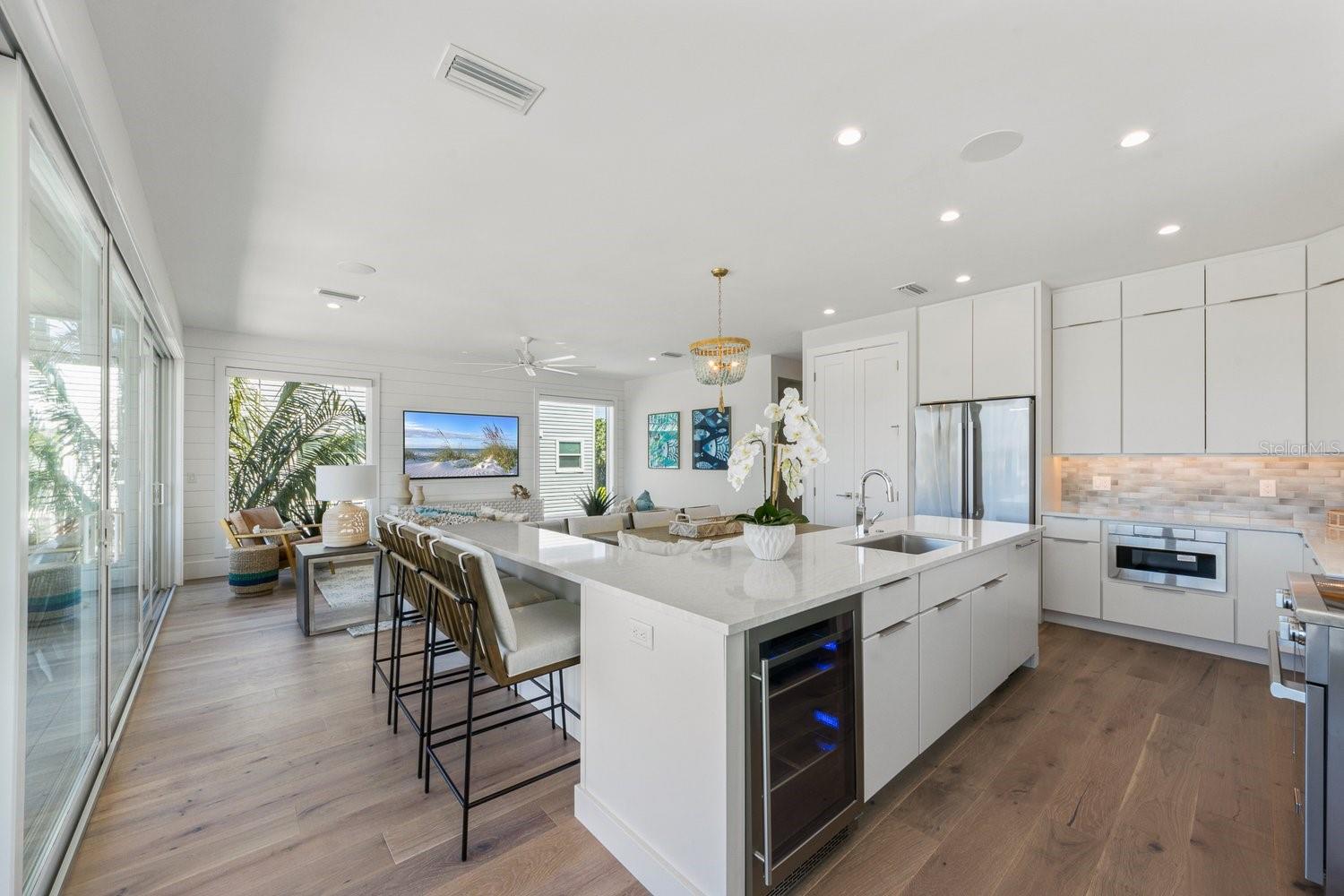 870 N SHORE DR — photo 13