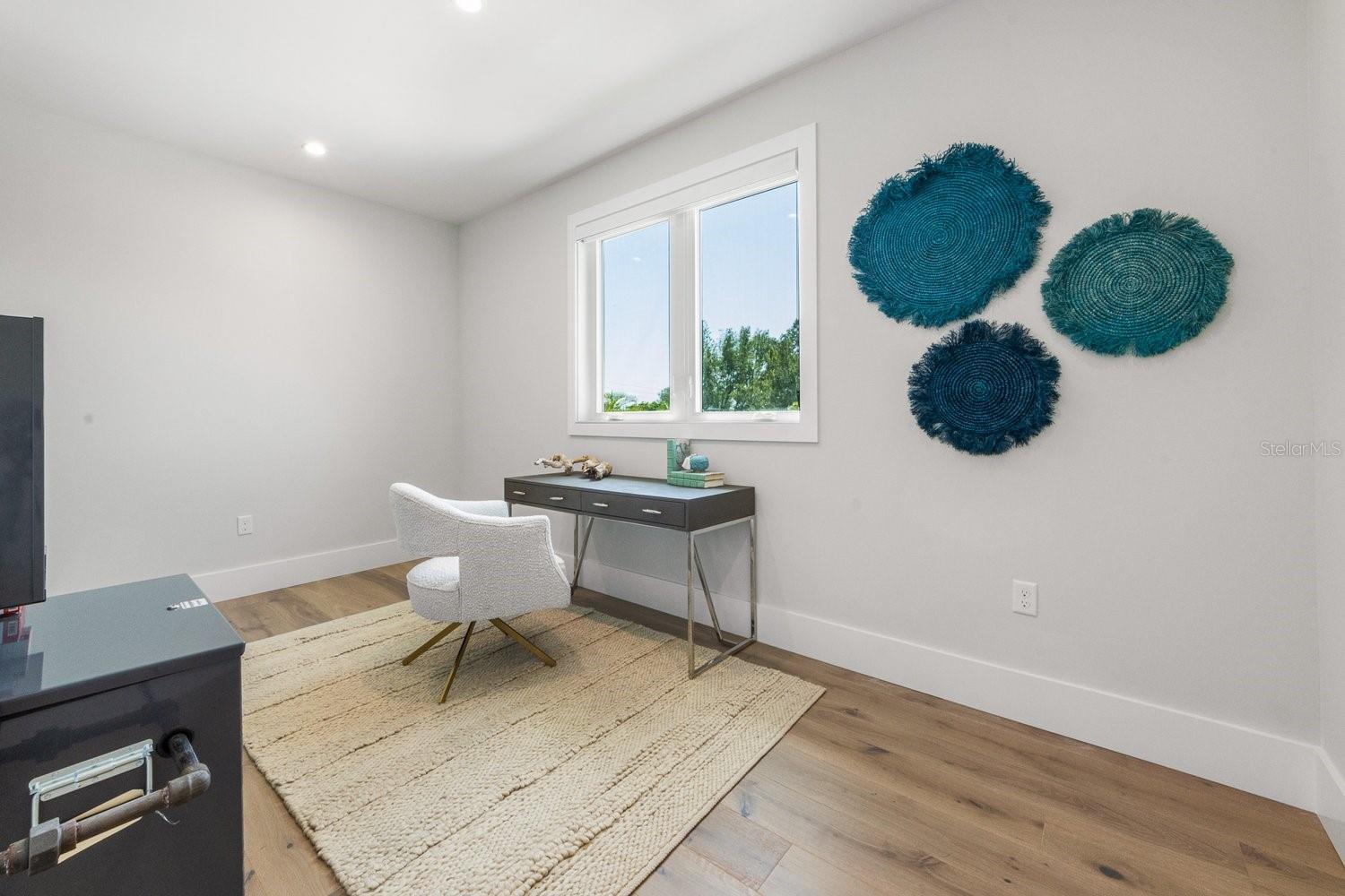 870 N SHORE DR — photo 27