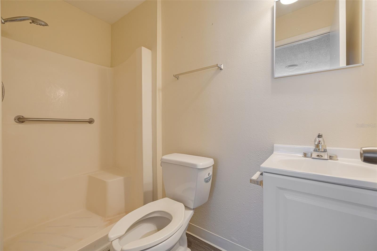 220 SCOTLAND ST — photo 29
