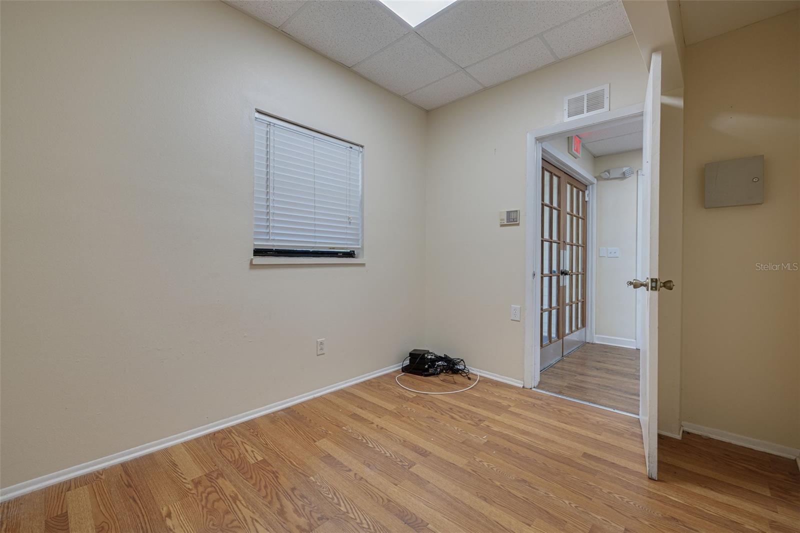 220 SCOTLAND ST — photo 20