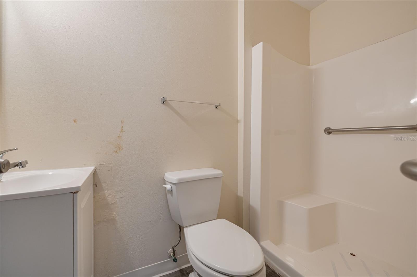 220 SCOTLAND ST — photo 31