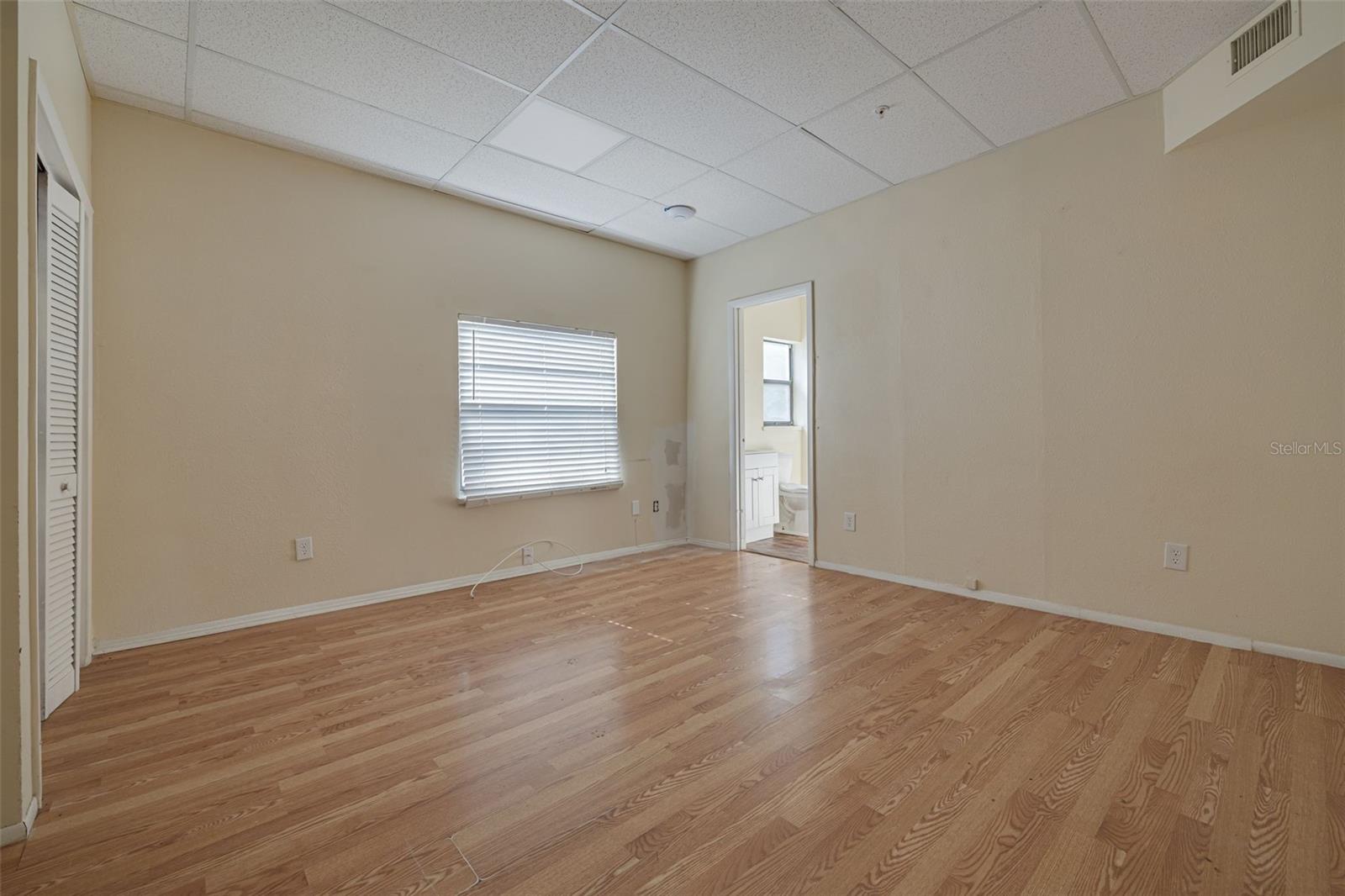 220 SCOTLAND ST — photo 18