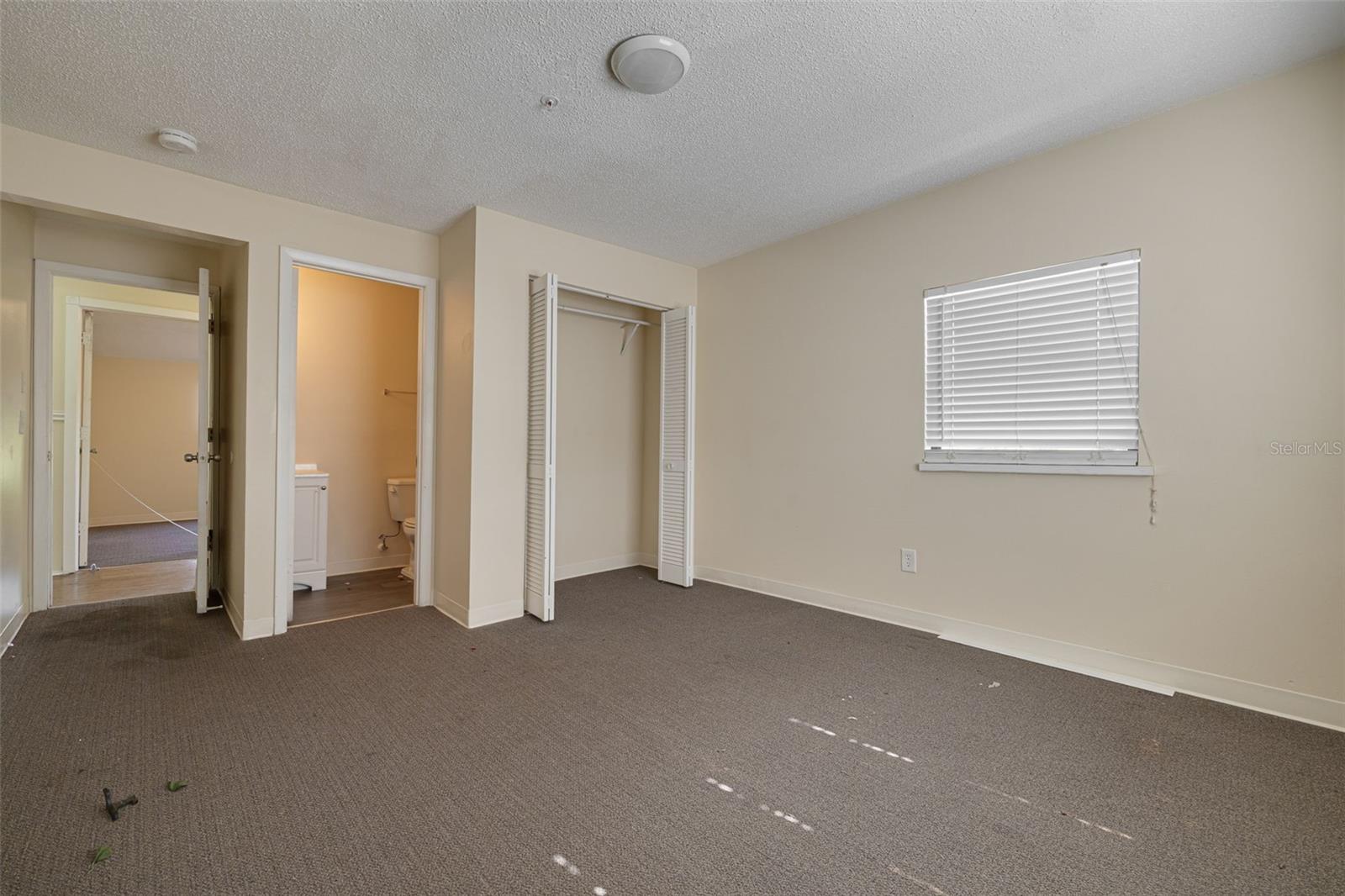 220 SCOTLAND ST — photo 35