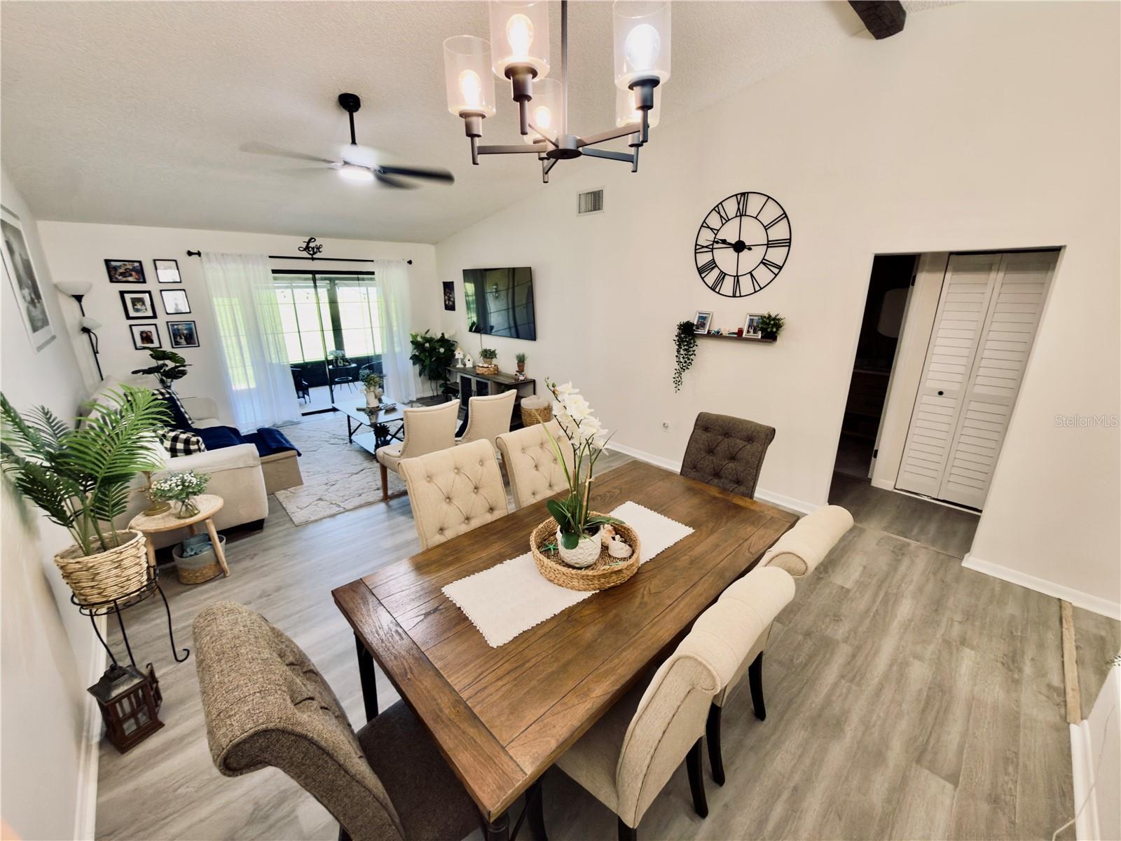 1333 SHADY PINE WAY #D — photo 8