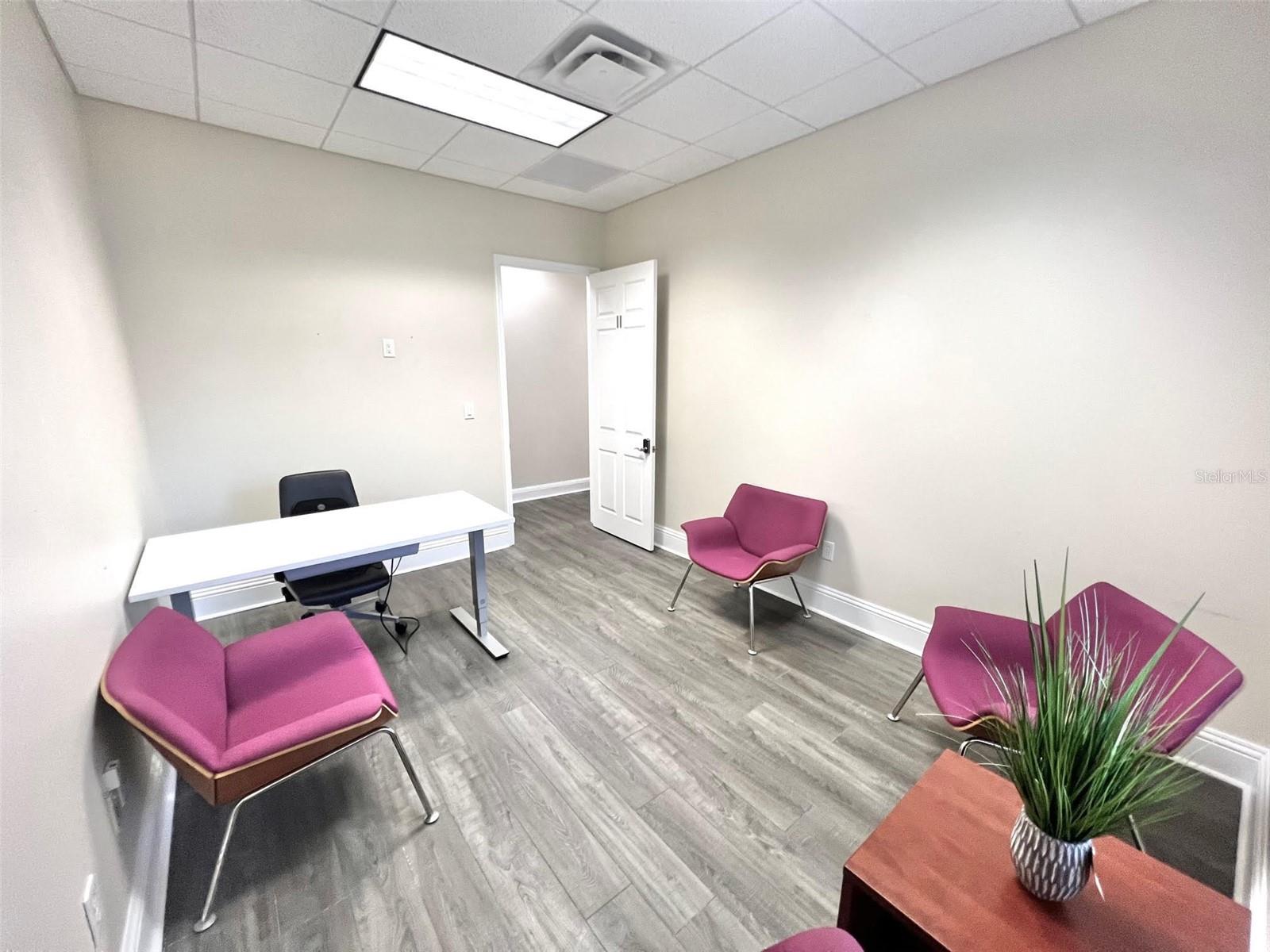 1550 W CLEVELAND ST #11 — photo 15