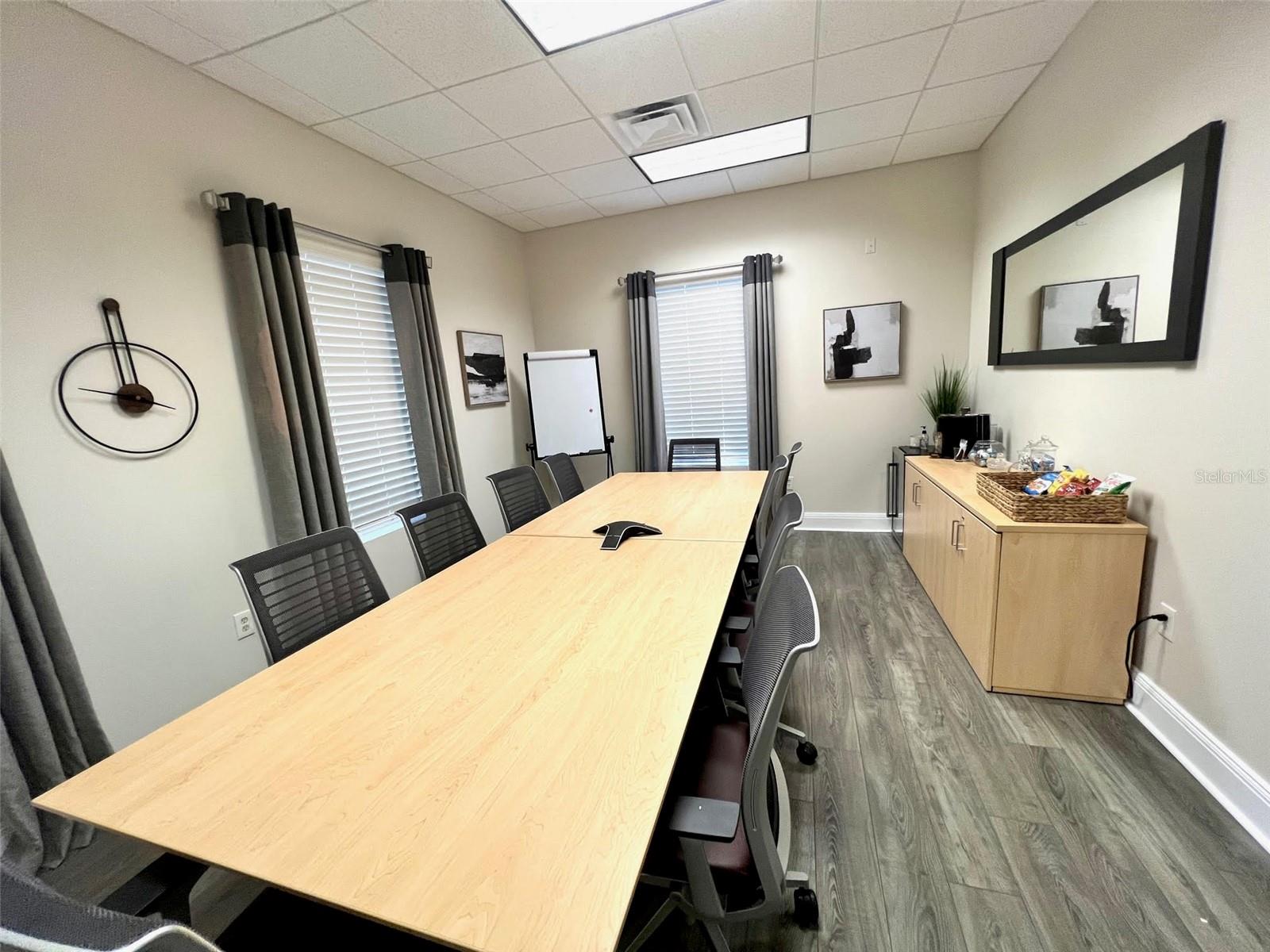 1550 W CLEVELAND ST #11 — photo 28