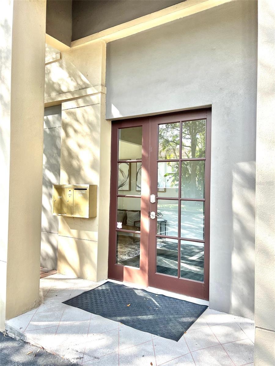 1550 W CLEVELAND ST #11 — photo 6