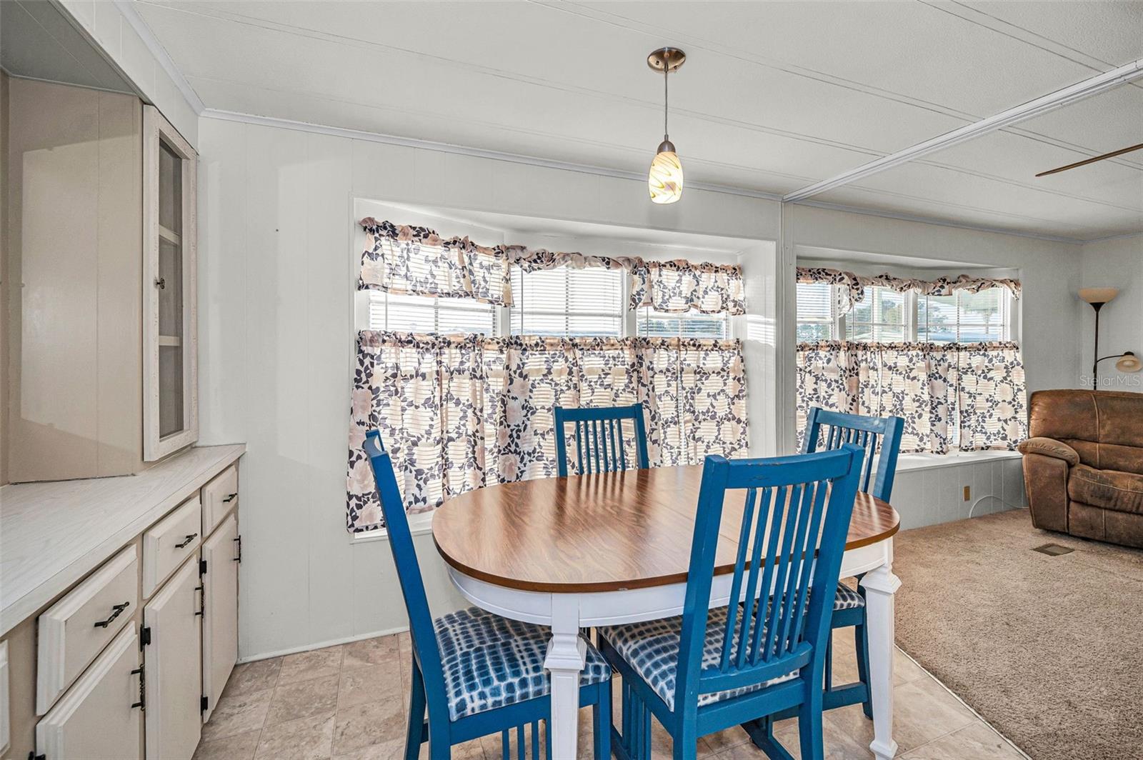 3318 CARNATION LN — photo 21