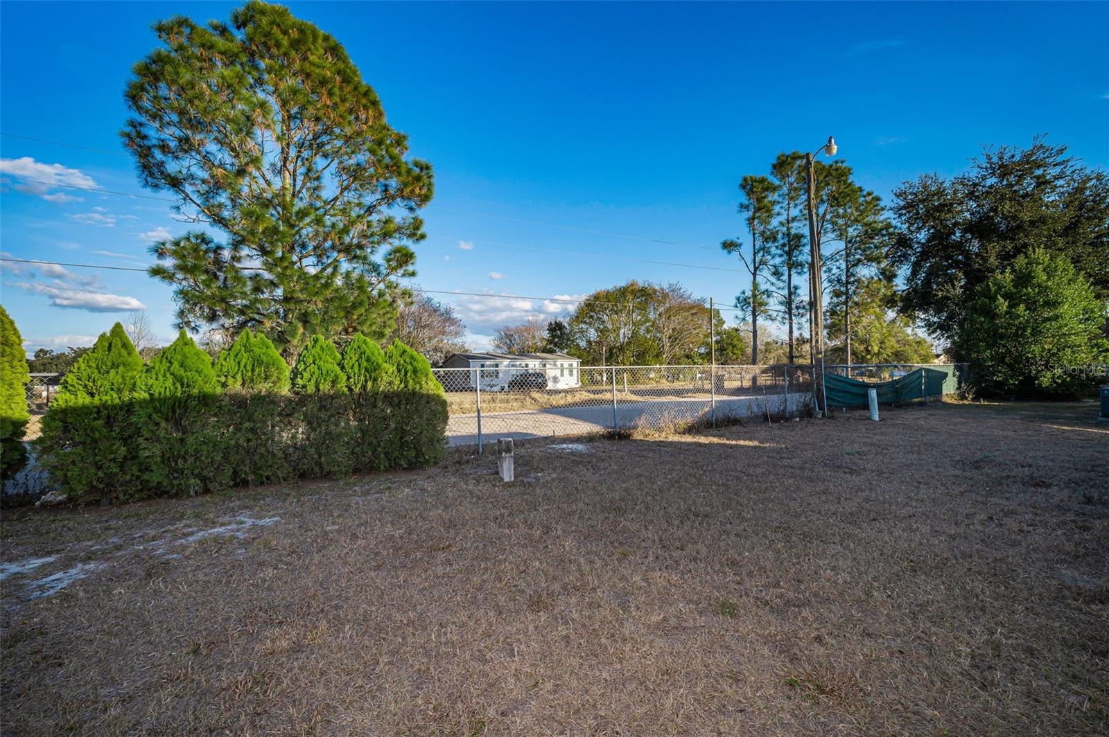 3318 CARNATION LN — photo 38