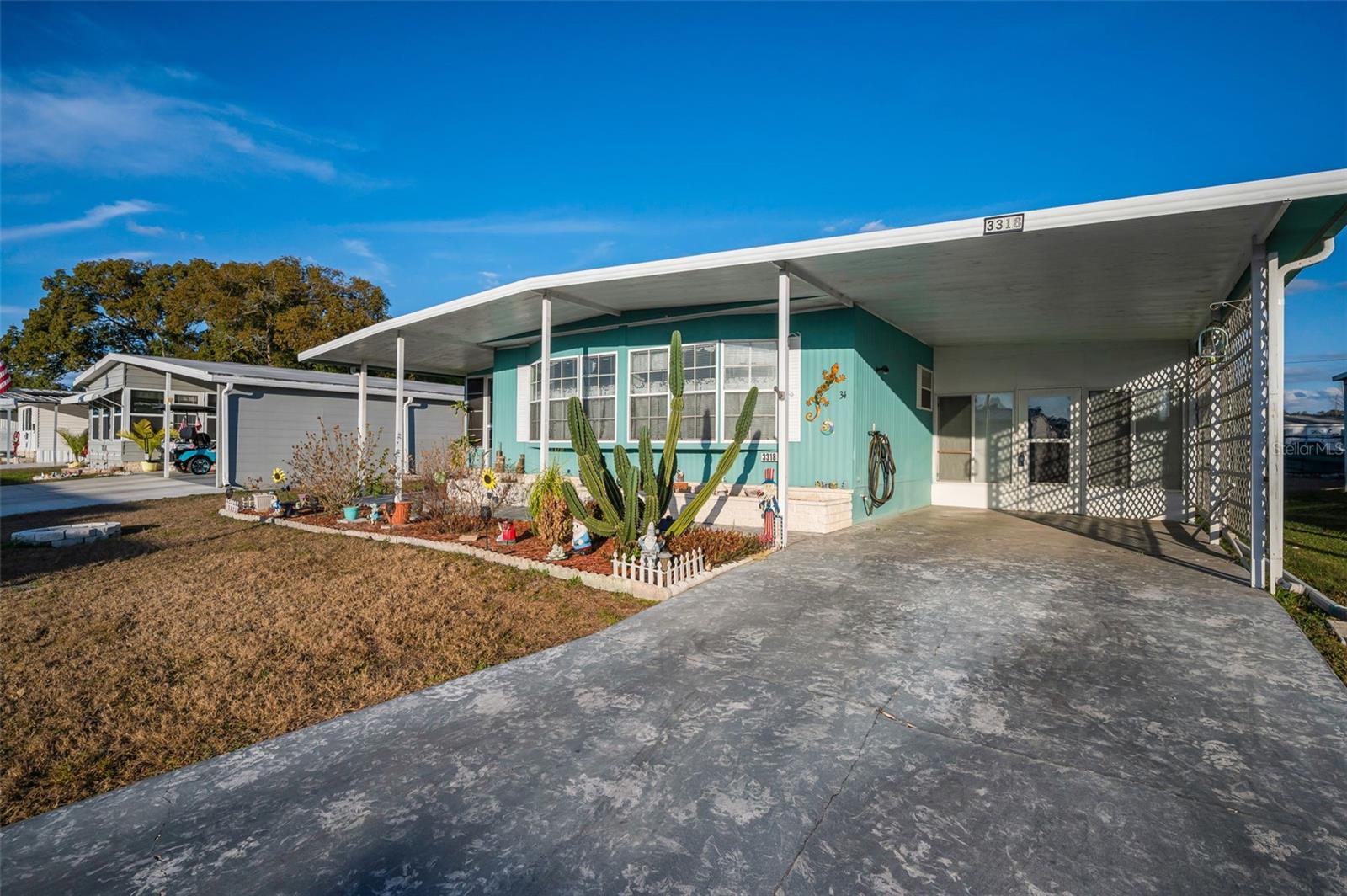 3318 CARNATION LN — photo 4