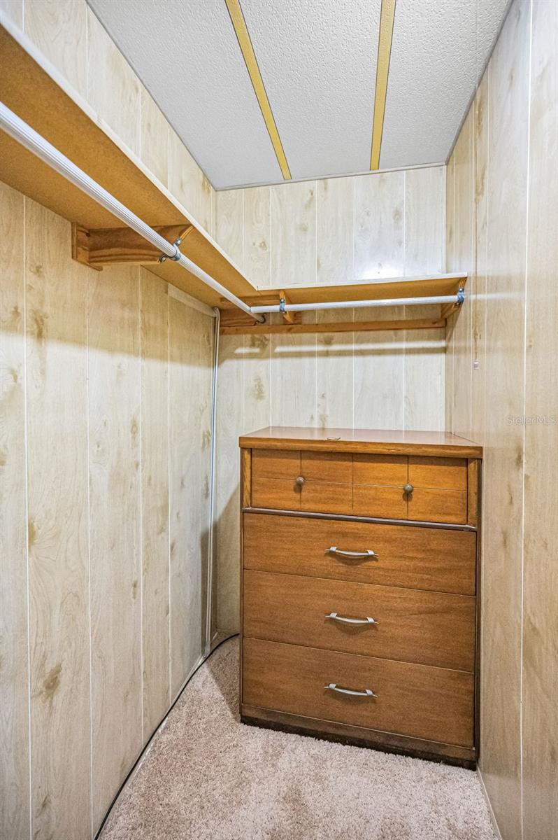3318 CARNATION LN — photo 30