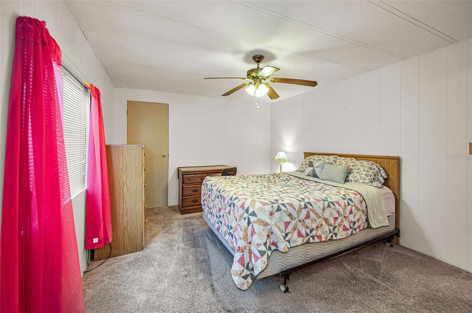 3318 CARNATION LN — photo 26