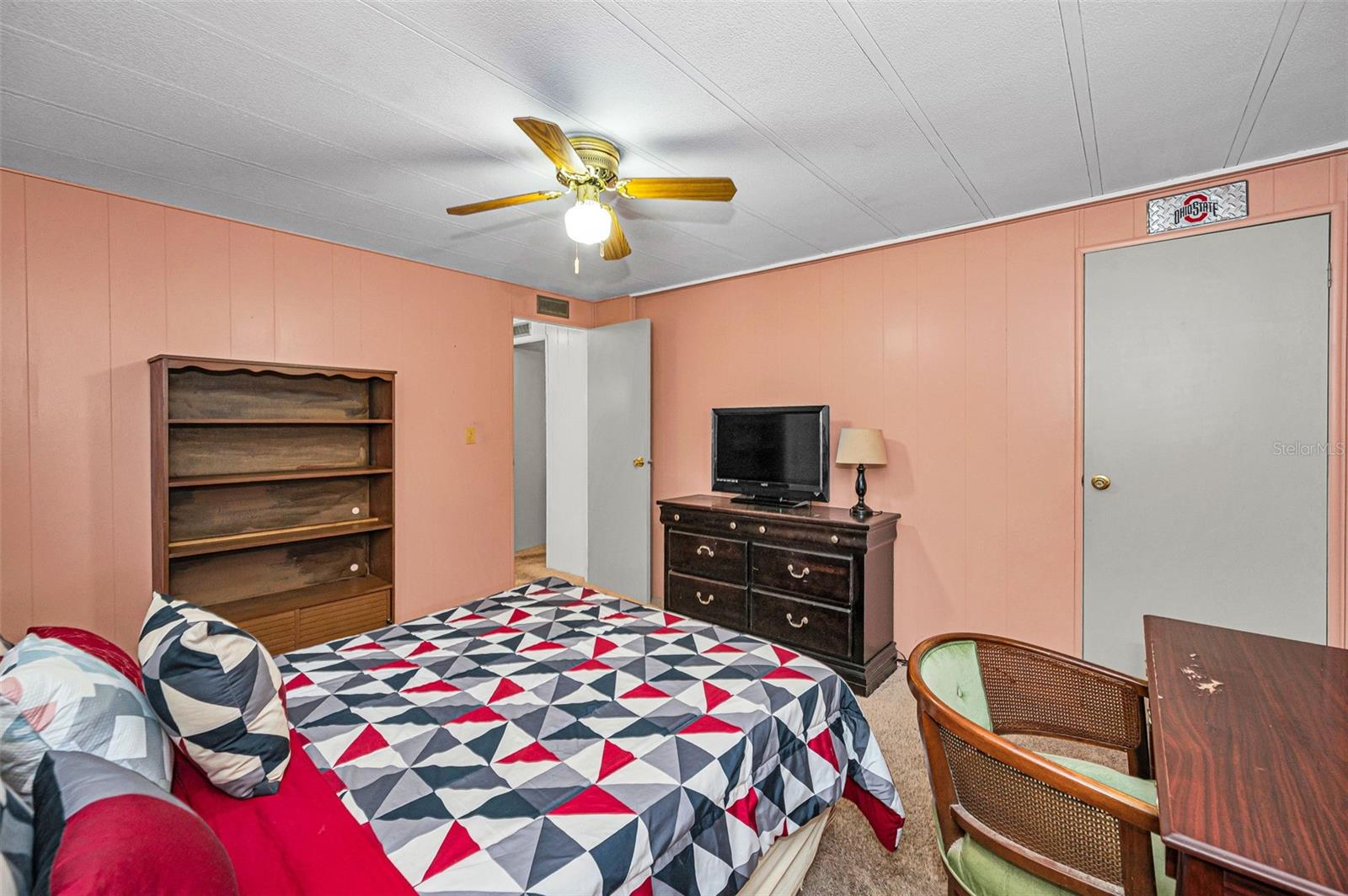 3318 CARNATION LN — photo 31