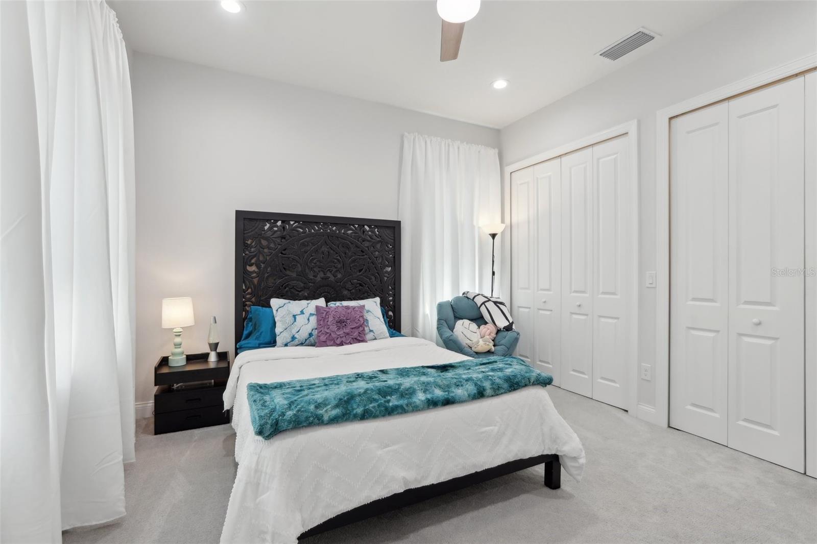 714 S LOIS AVE — photo 25