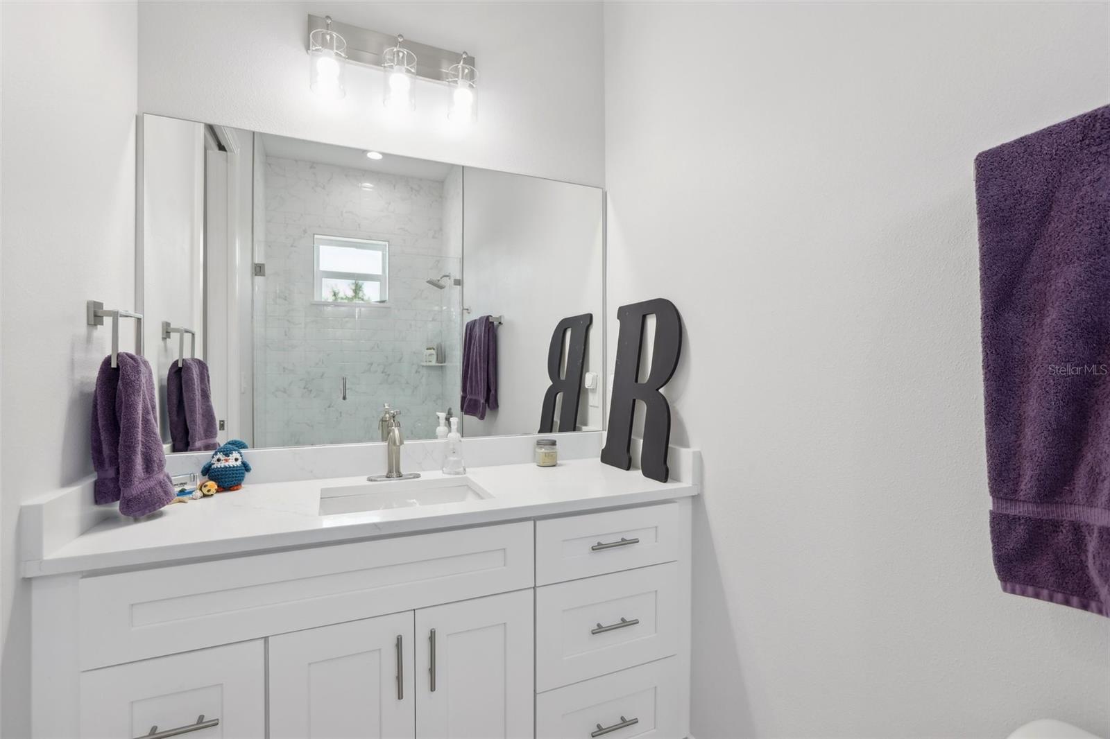 714 S LOIS AVE — photo 27