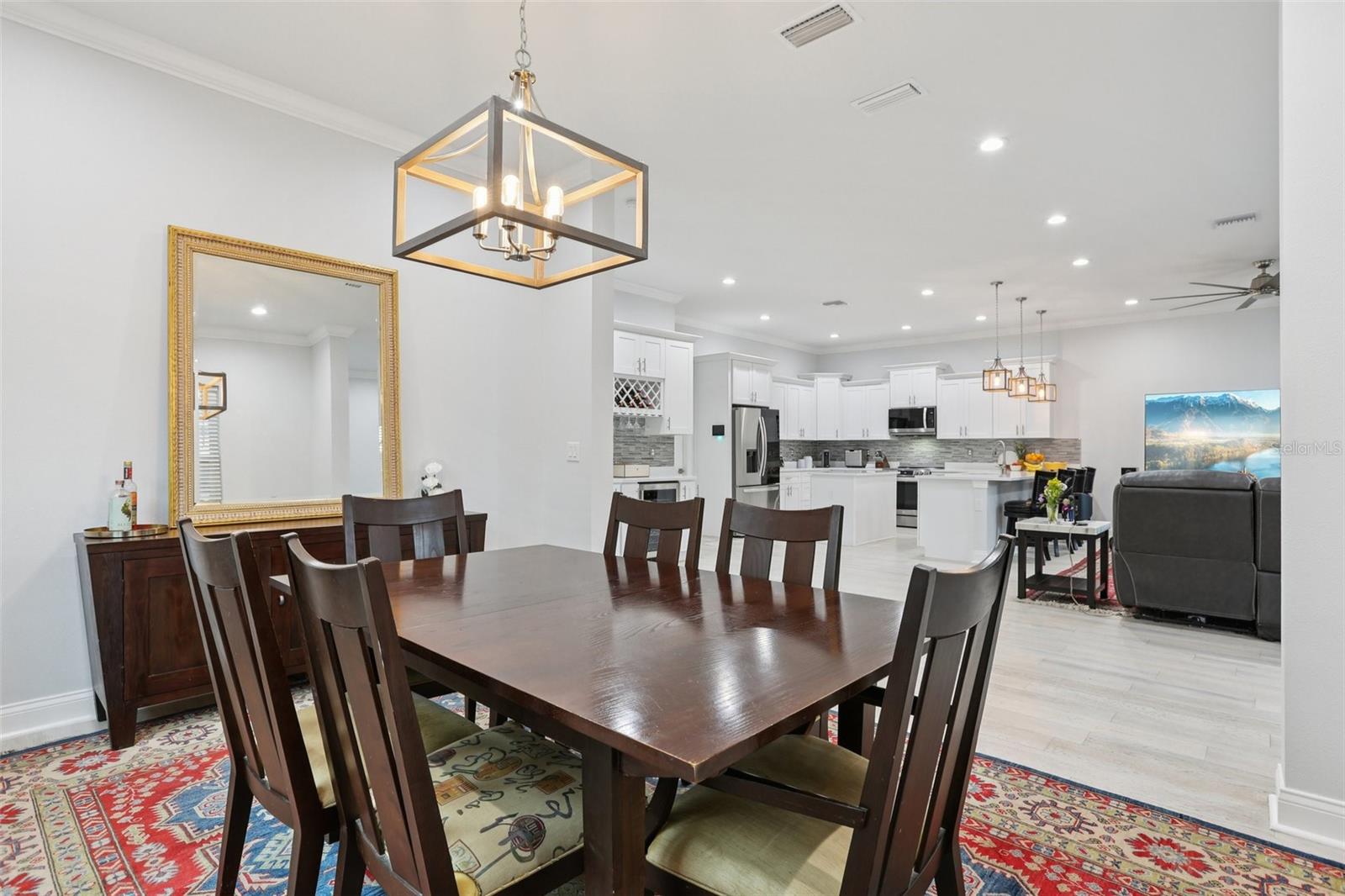 714 S LOIS AVE — photo 14