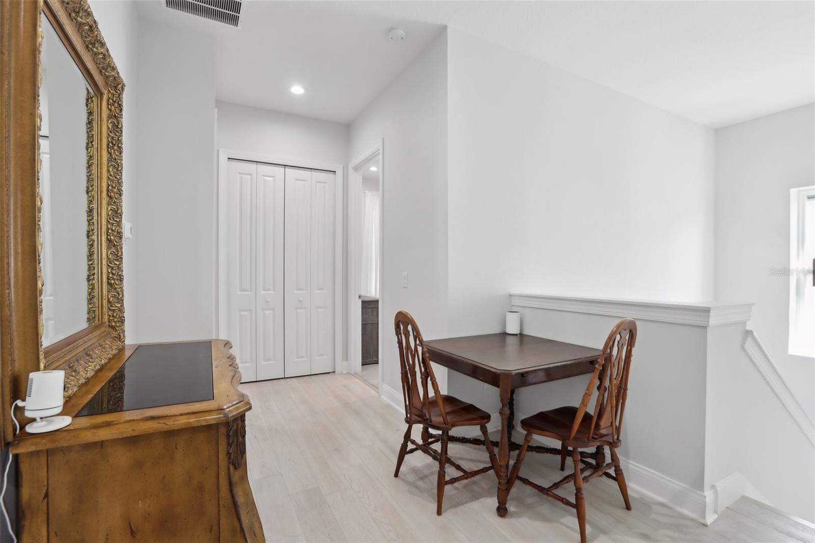 714 S LOIS AVE — photo 22