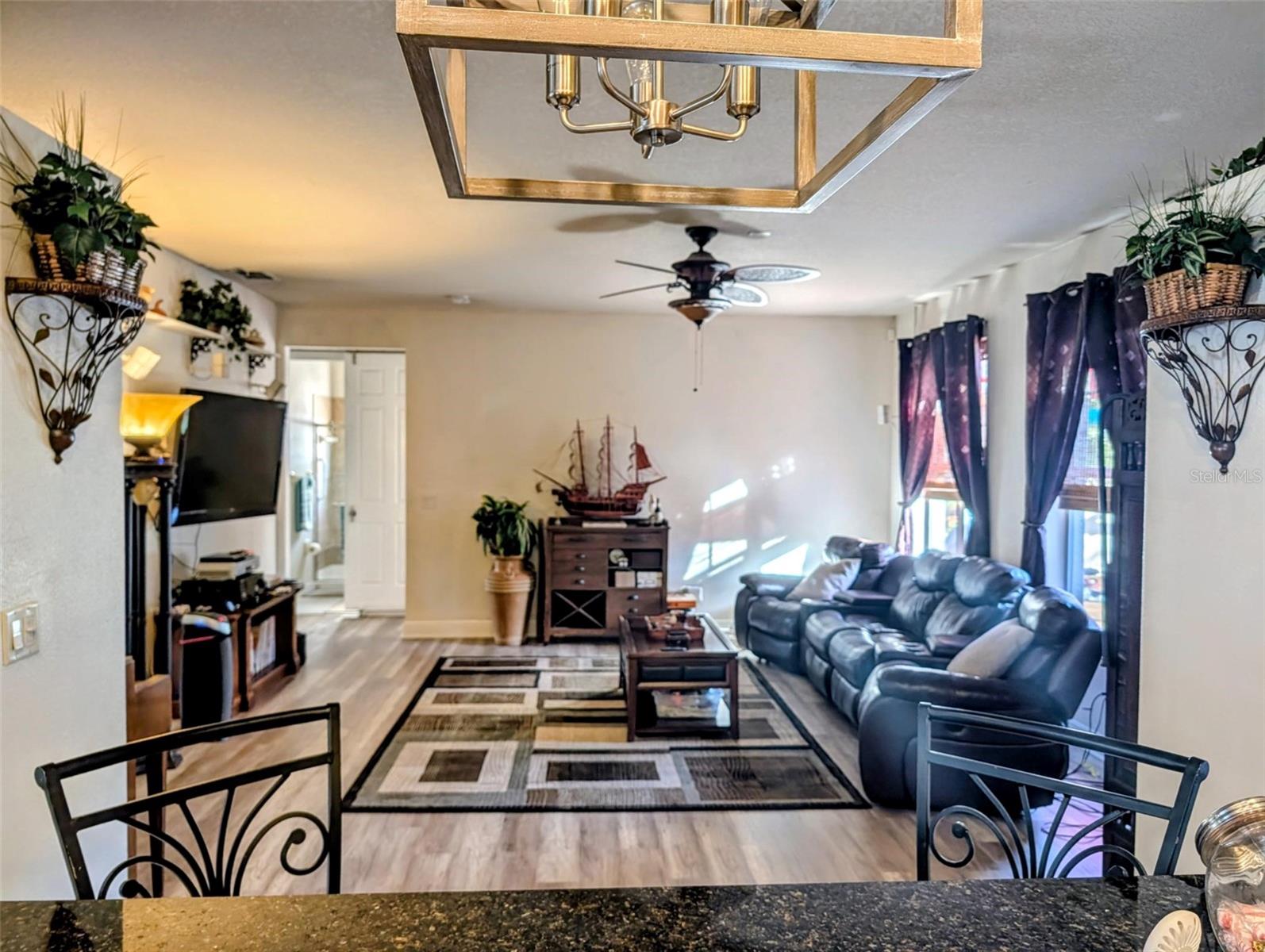 3618 BUFFETT ST — photo 10