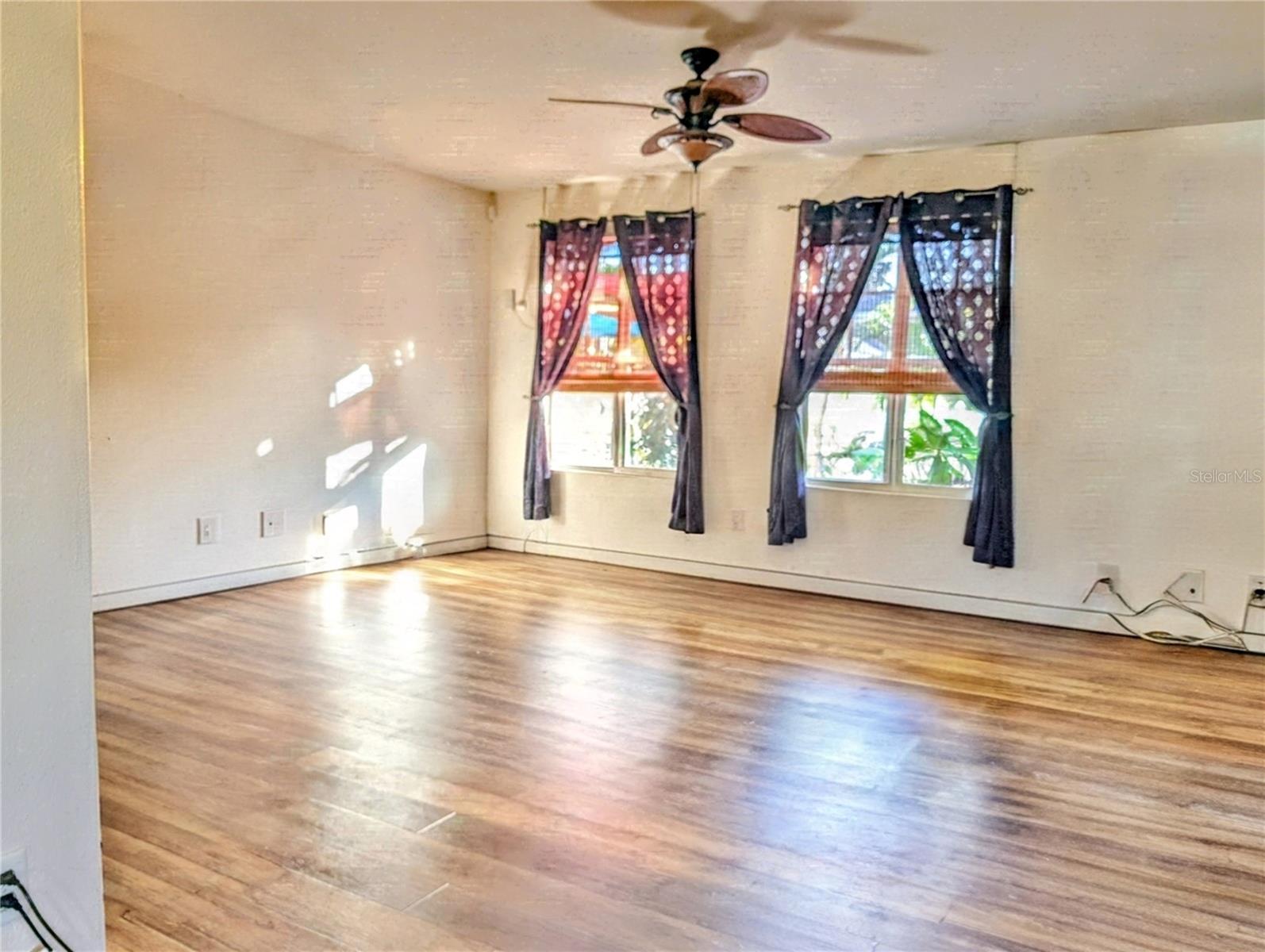 3618 BUFFETT ST — photo 9