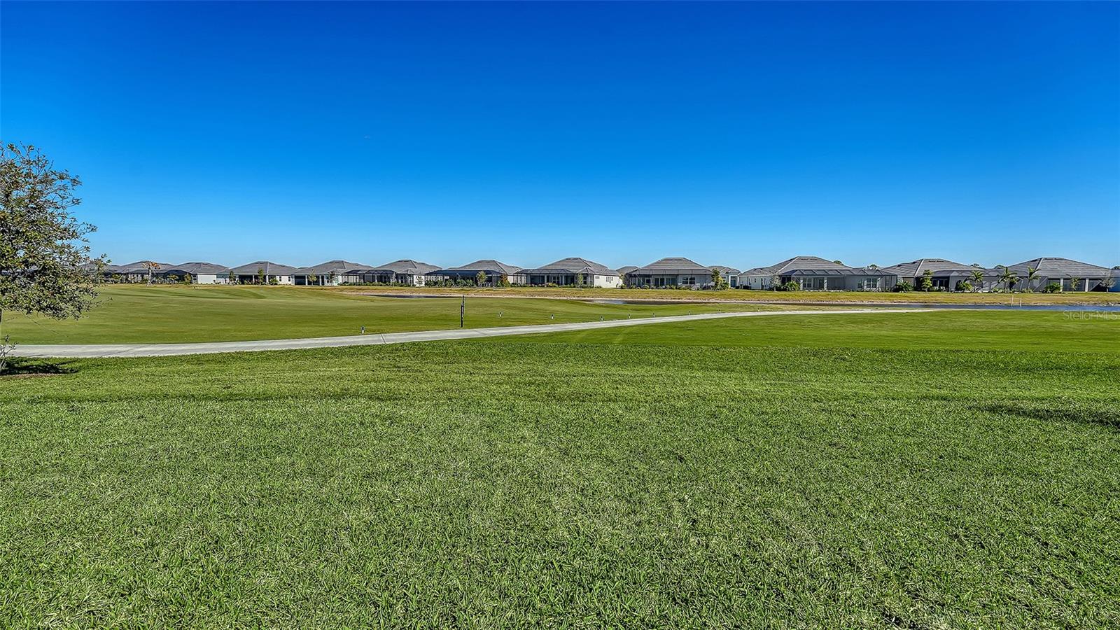 17160 ALBATROSS RD — photo 44