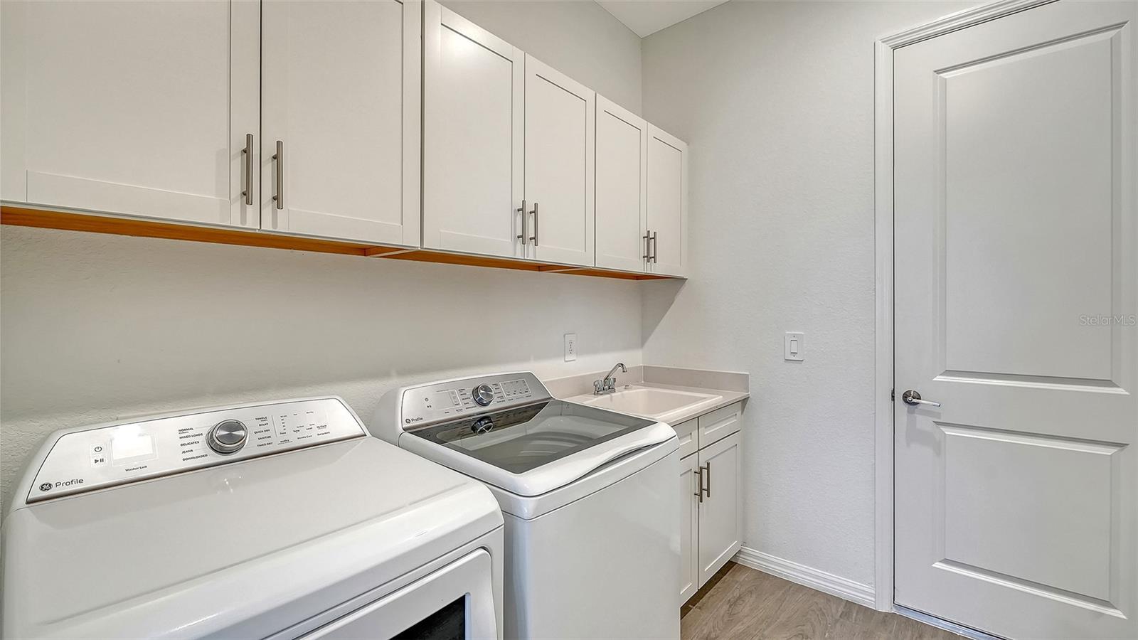 17160 ALBATROSS RD — photo 34