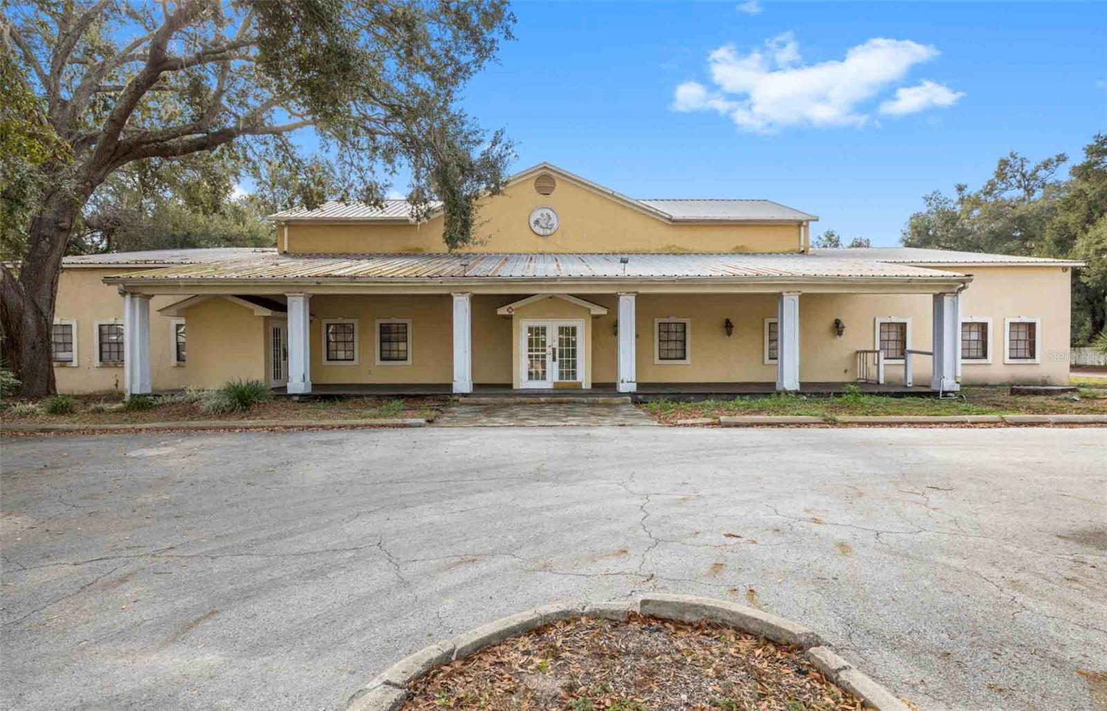 10511 MAIN ST — photo 15