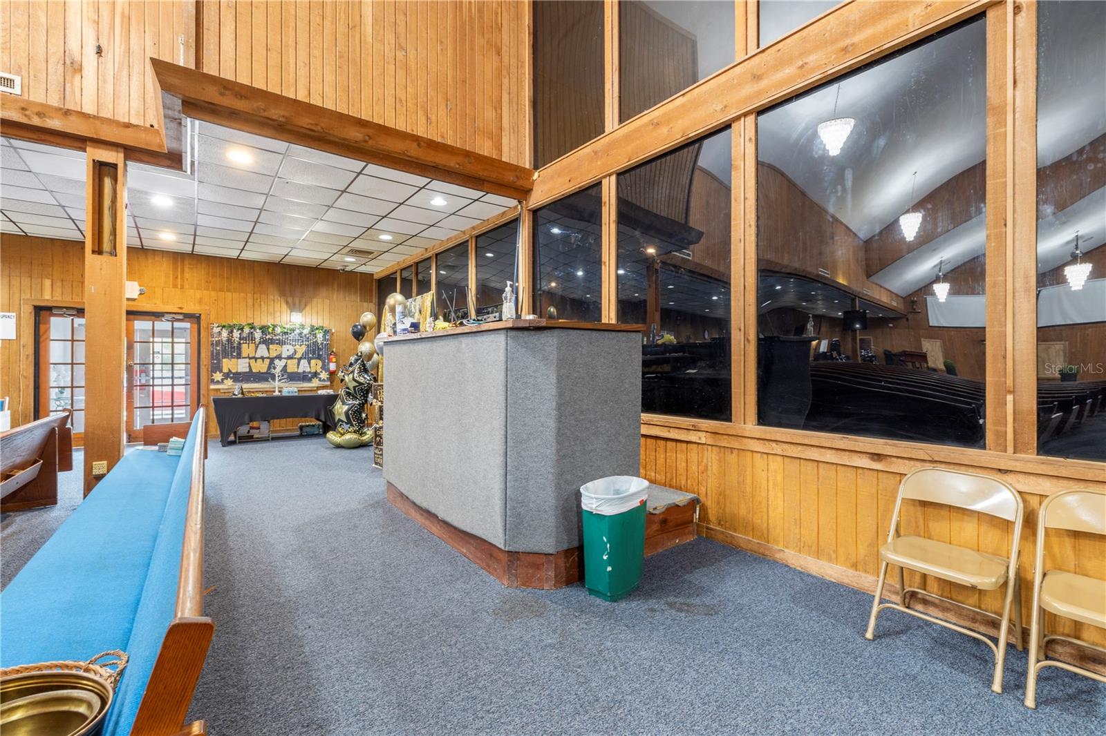 10511 MAIN ST — photo 38