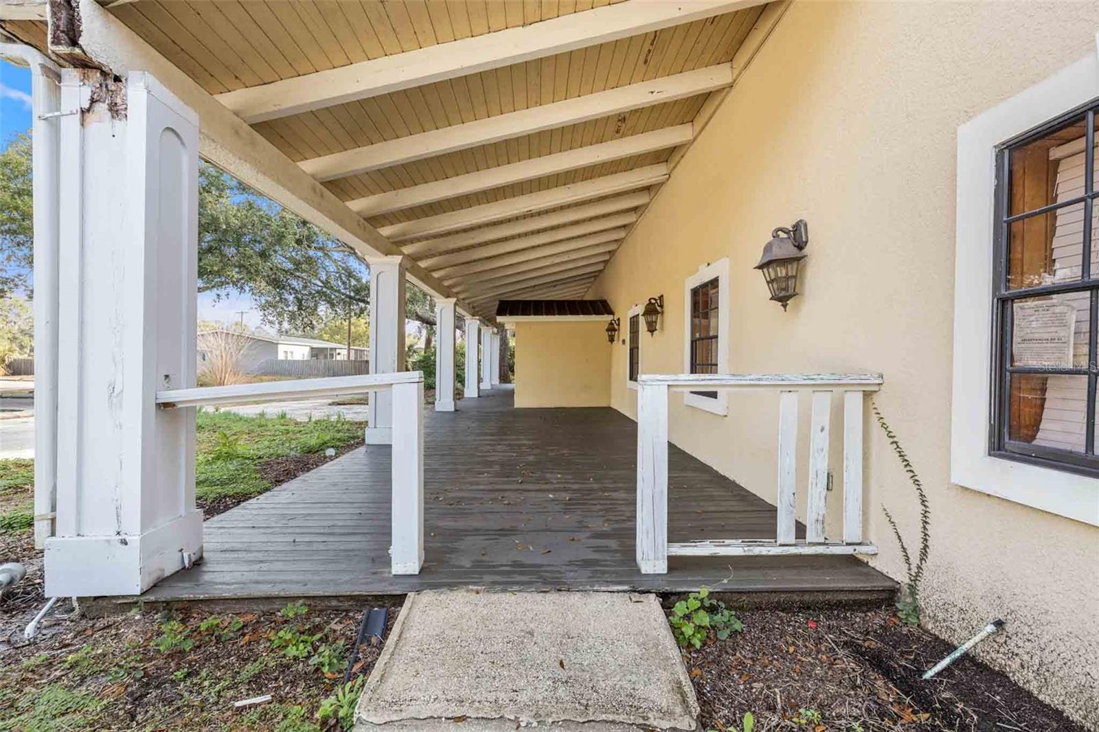 10511 MAIN ST — photo 20