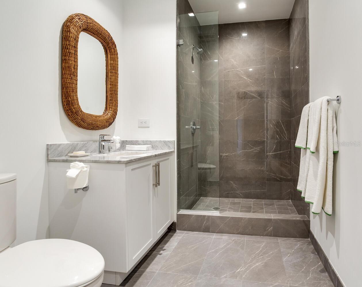 3015 S YSABELLA AVE #904 — photo 37