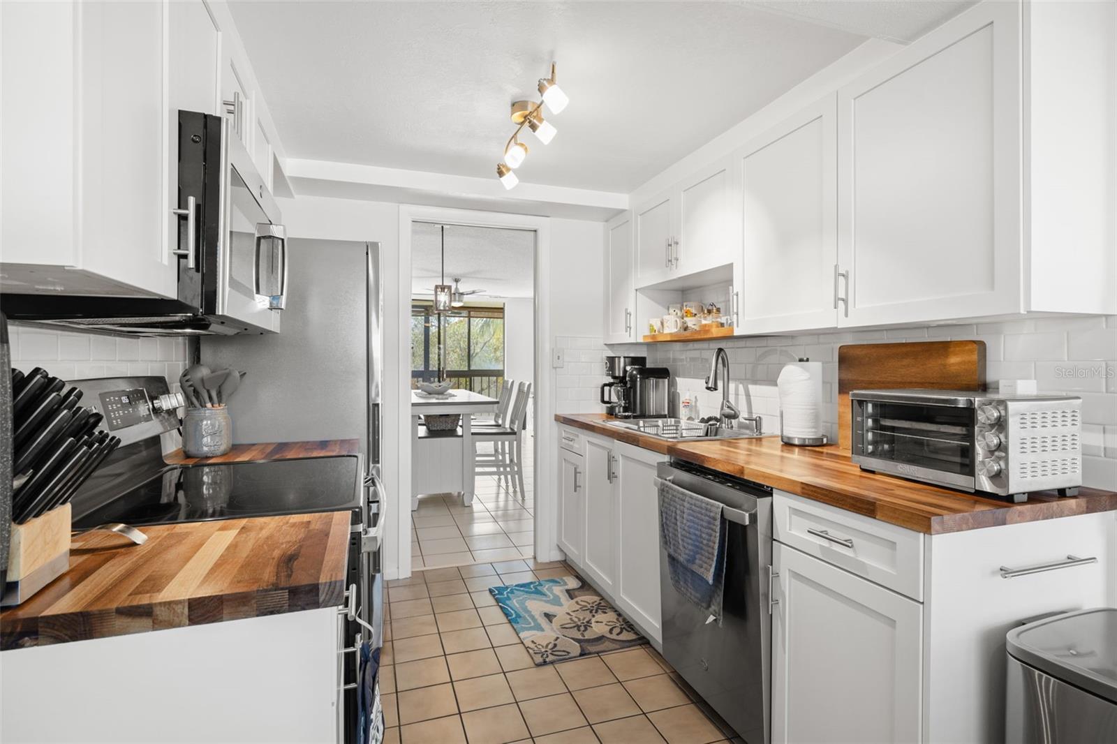 1316 PASADENA AVE S #204 — photo 15