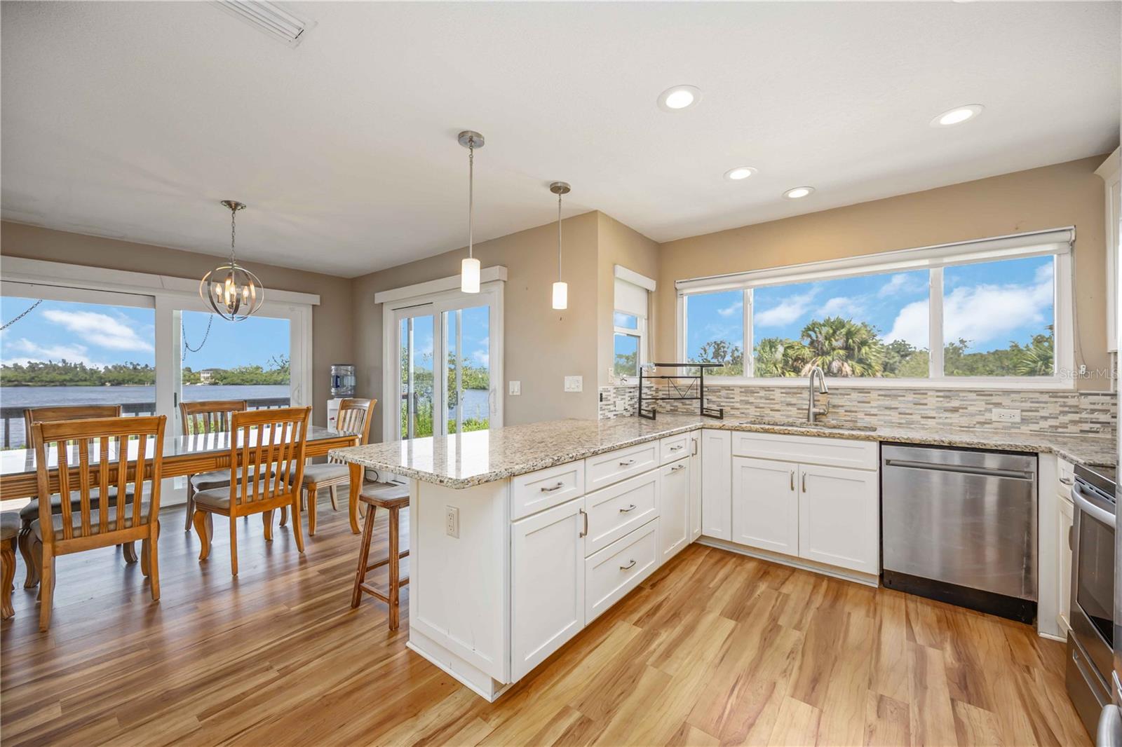 1470 BAYSHORE DR — photo 21