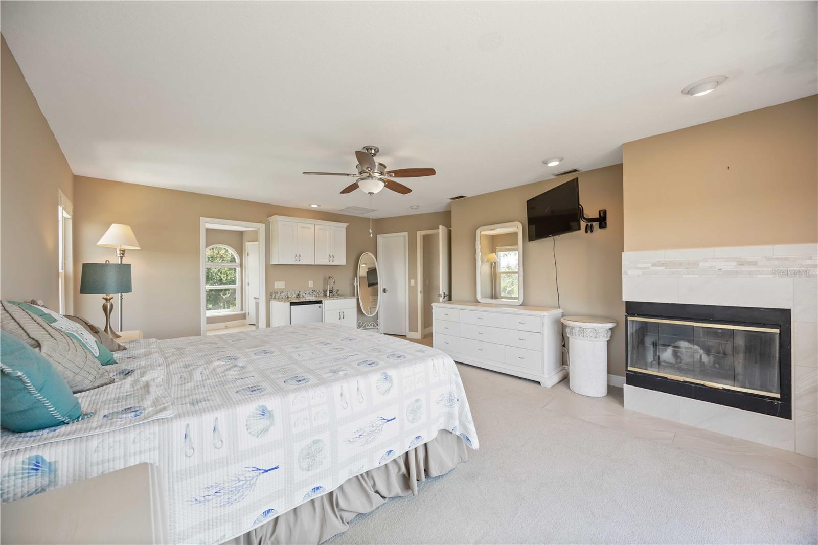 1470 BAYSHORE DR — photo 30