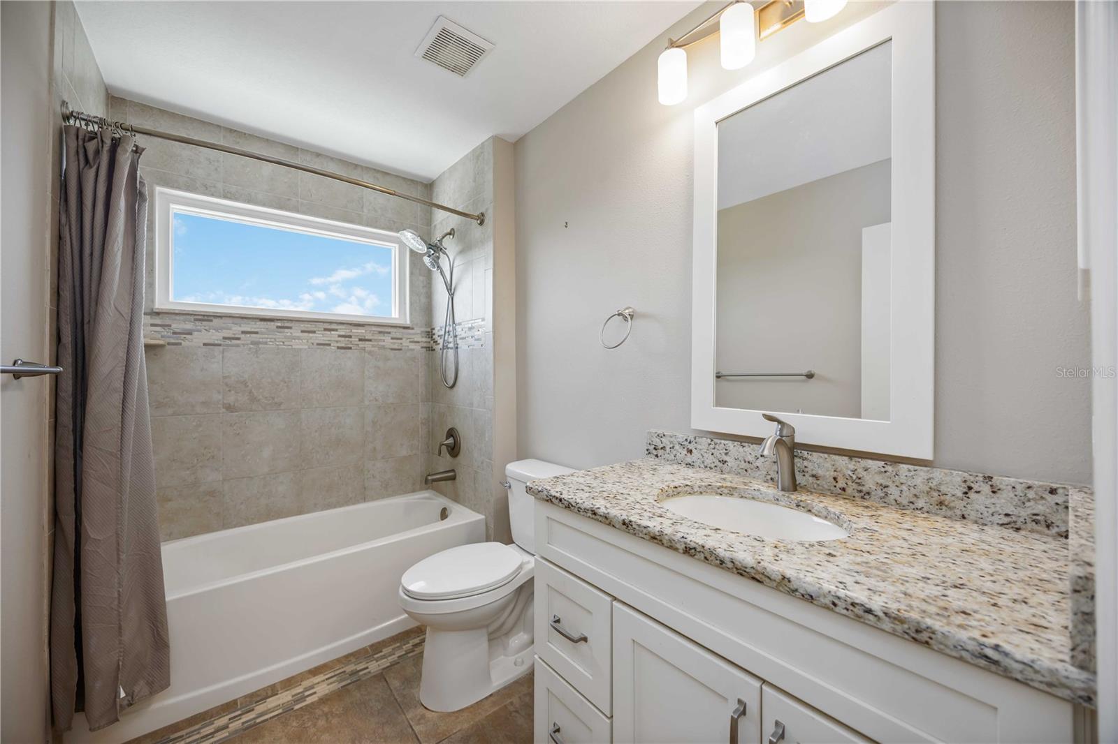 1470 BAYSHORE DR — photo 35