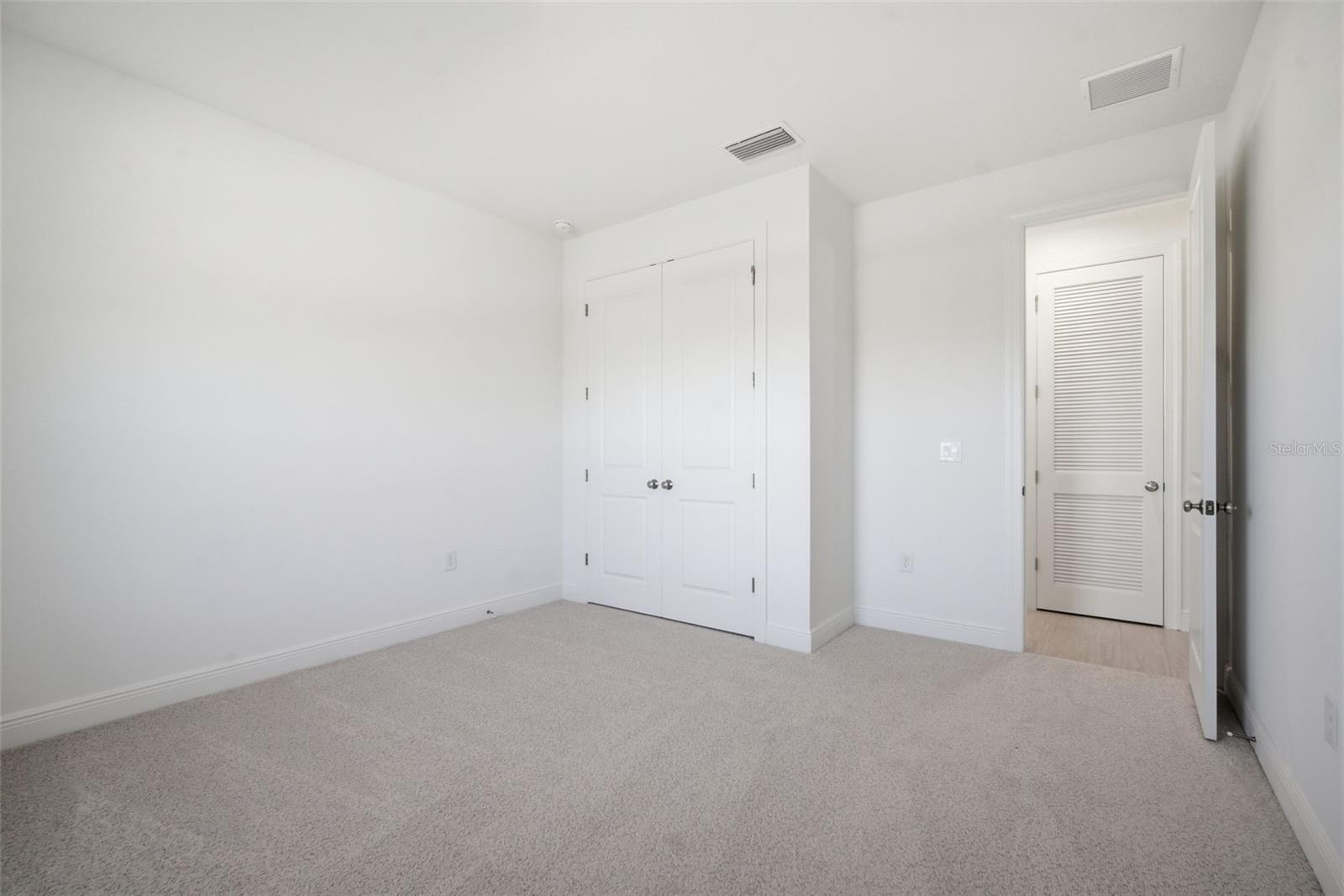 7629 MARINA BAY COVE — photo 31