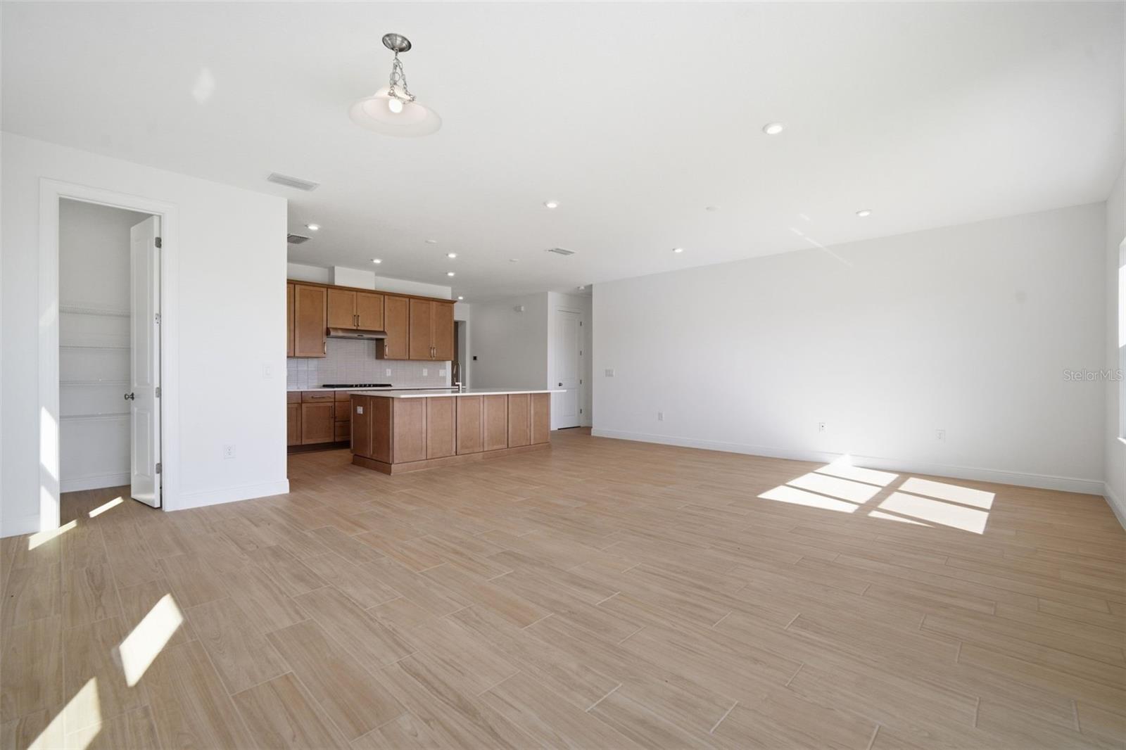 7629 MARINA BAY COVE — photo 9