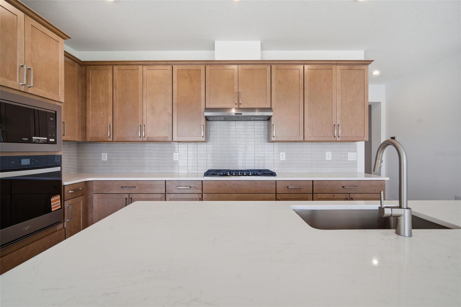 7629 MARINA BAY COVE — photo 2