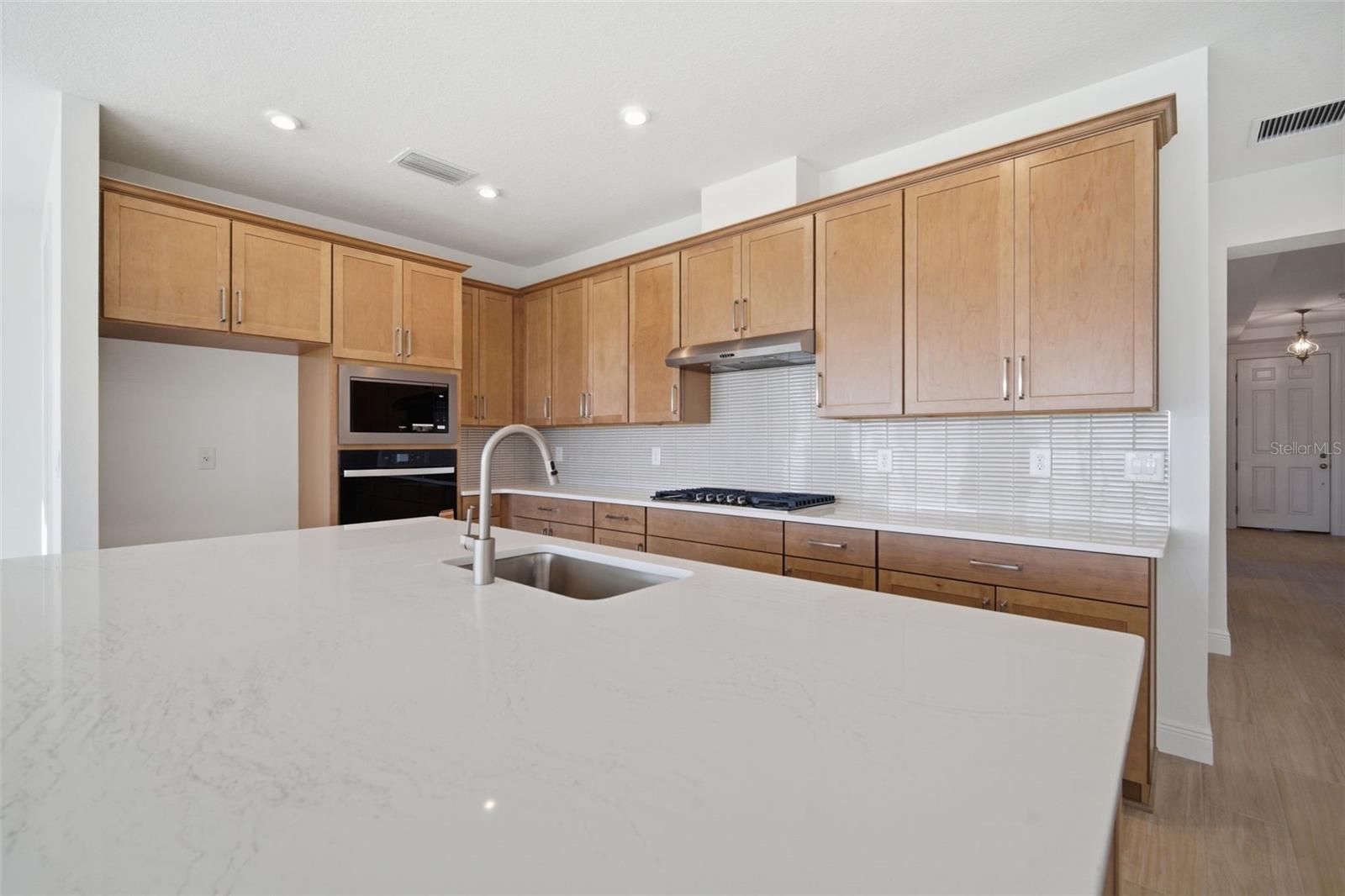 7629 MARINA BAY COVE — photo 50
