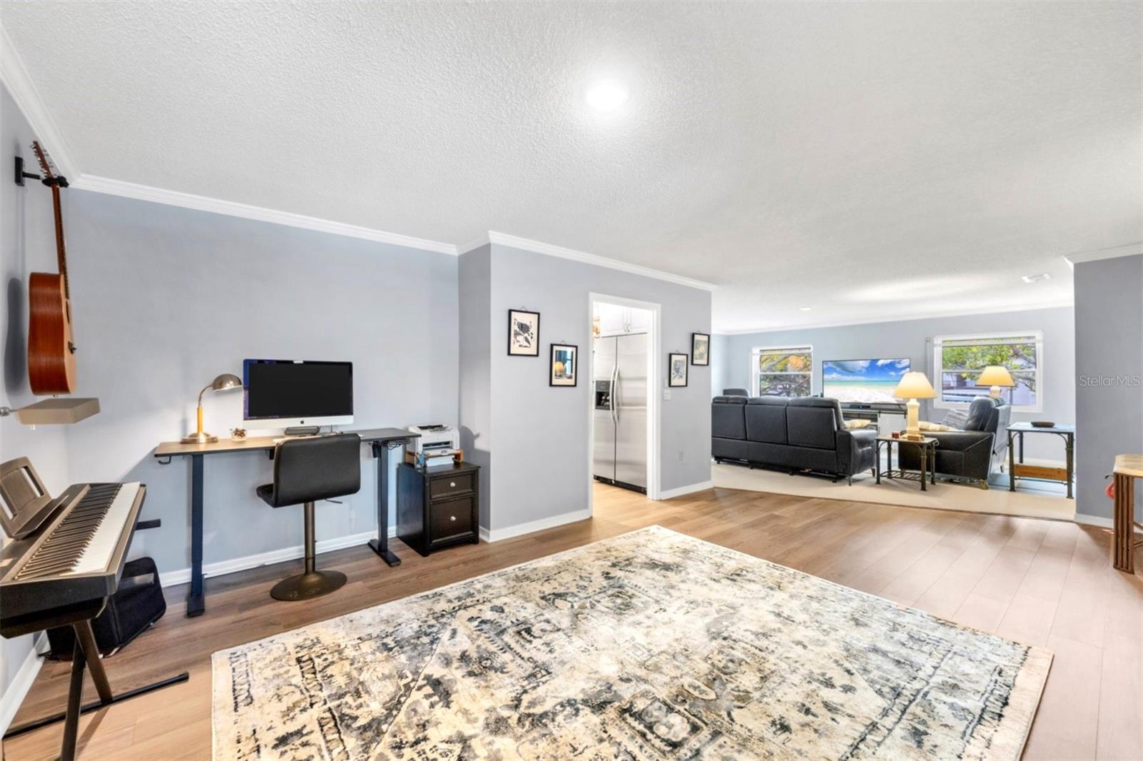 8162 TERRACE GARDEN DR N #204 — photo 9