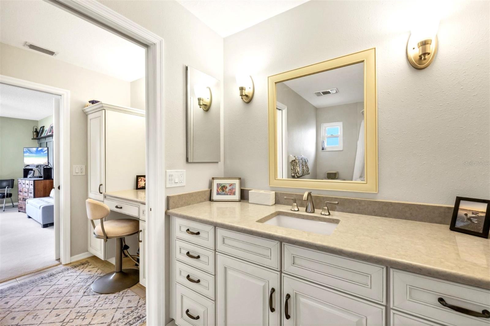 8162 TERRACE GARDEN DR N #204 — photo 27