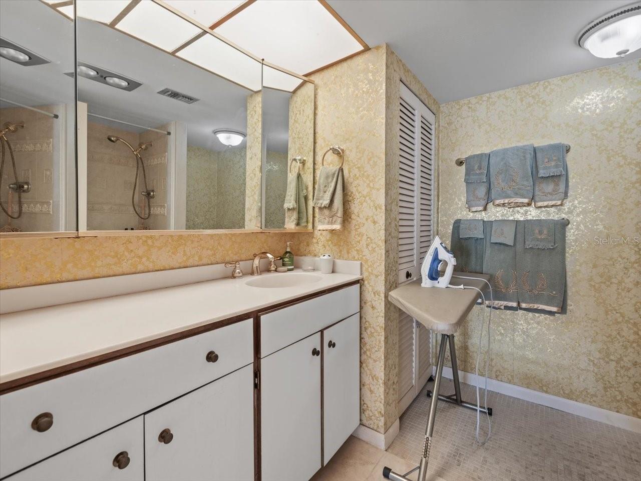 1400 GULF BLVD #806 — photo 42