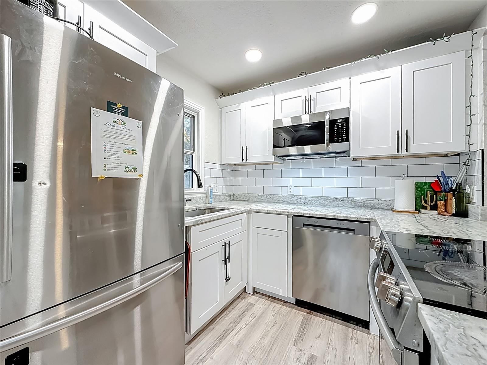 520 ROANOKE ST — photo 16