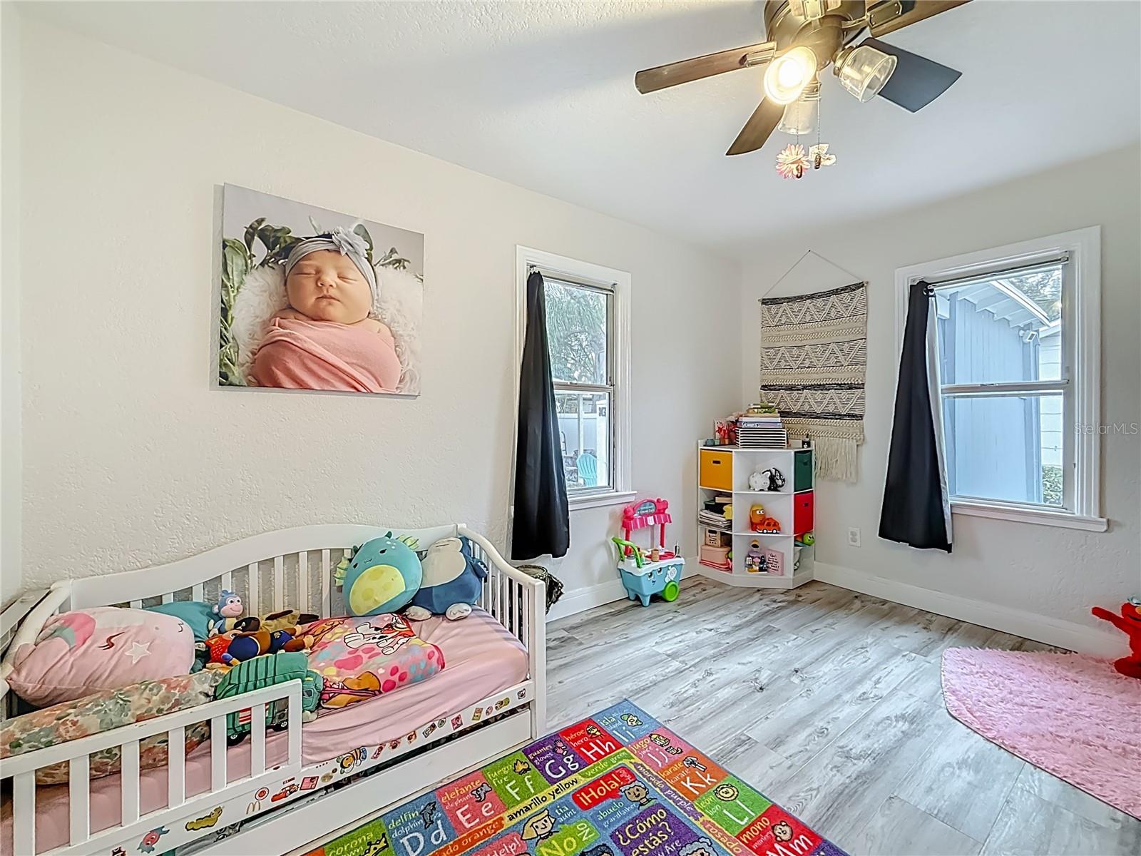 520 ROANOKE ST — photo 18