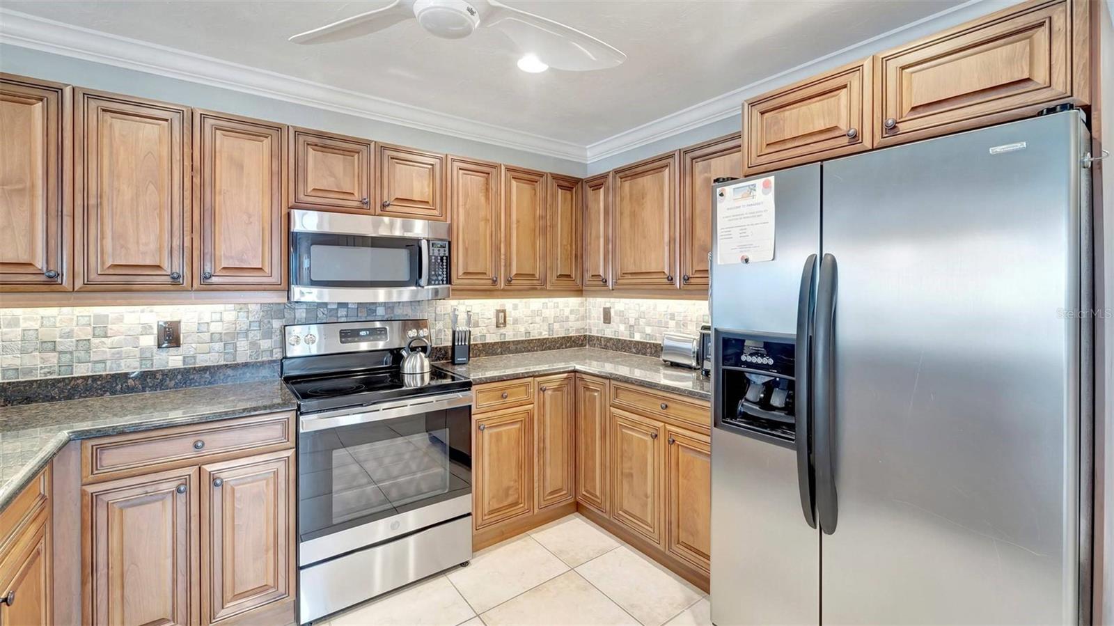 1125 W PEPPERTREE DR #705 — photo 10