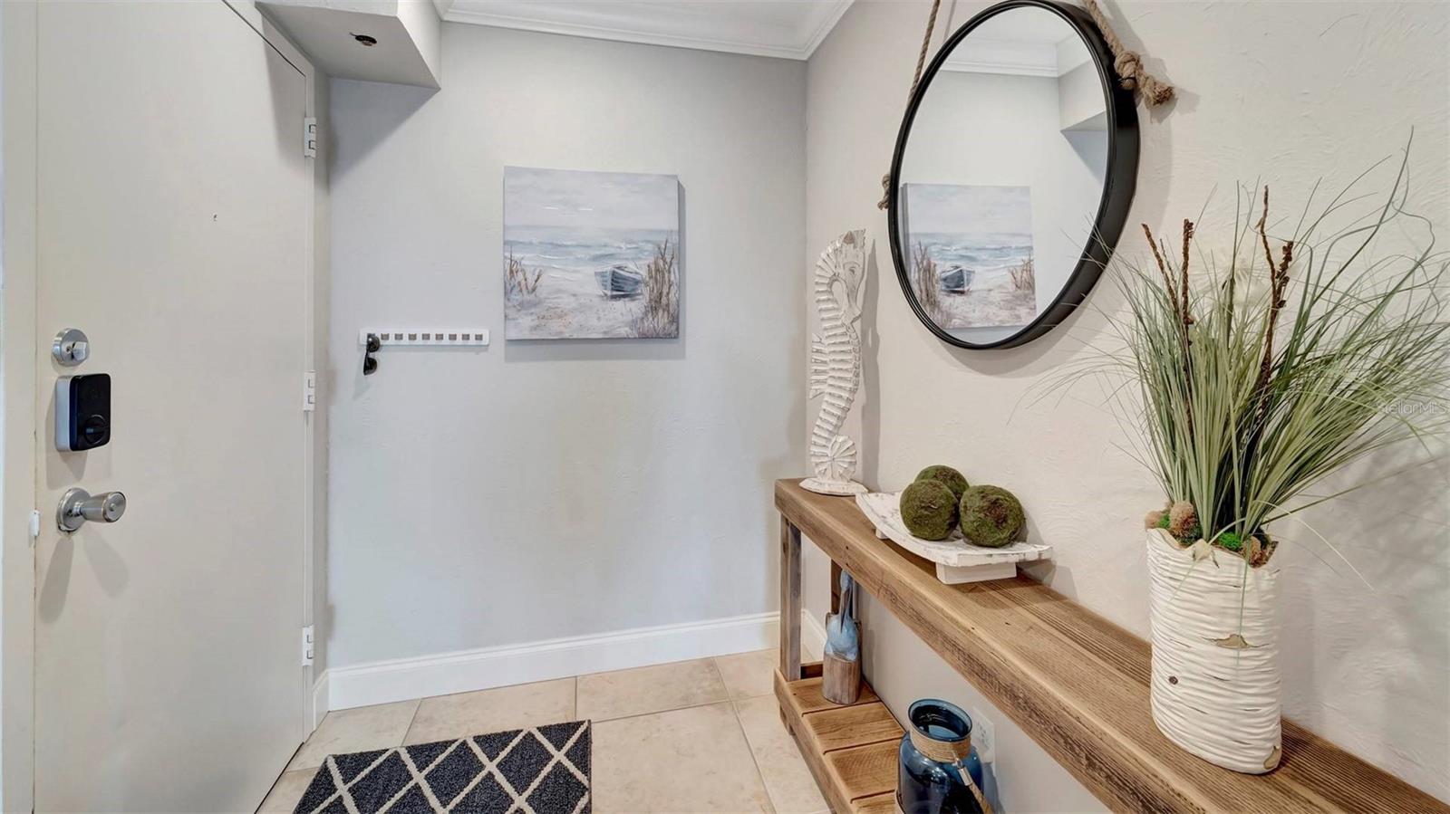 1125 W PEPPERTREE DR #705 — photo 2