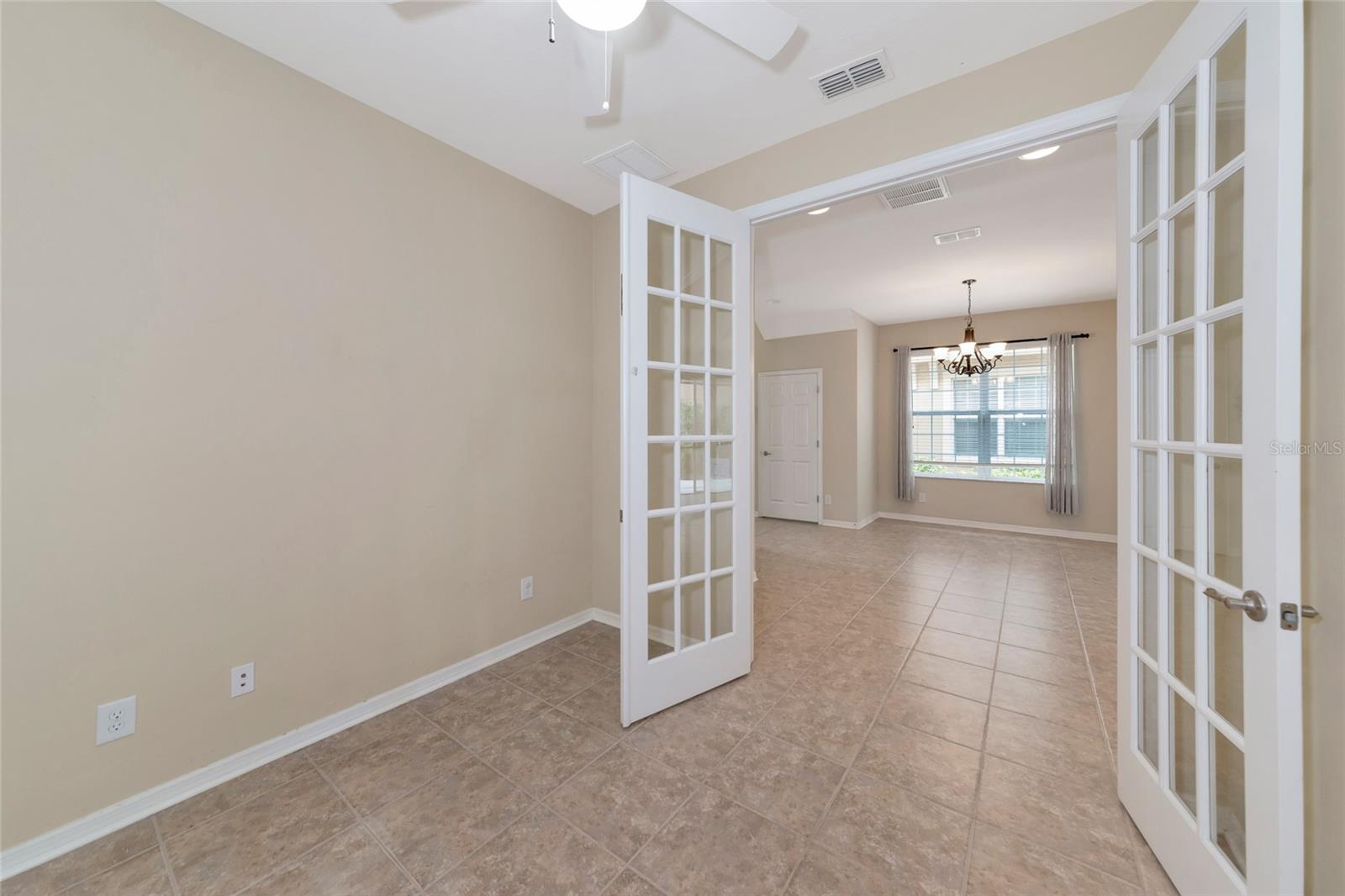 5519 NAPA DR — photo 16
