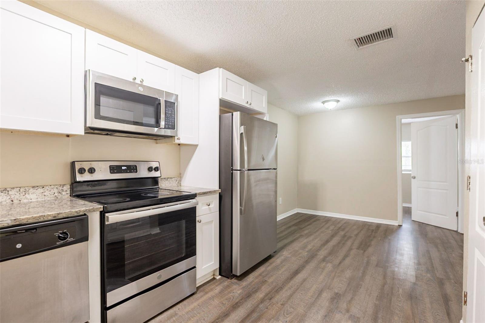 2115 E ELLICOTT ST — photo 10