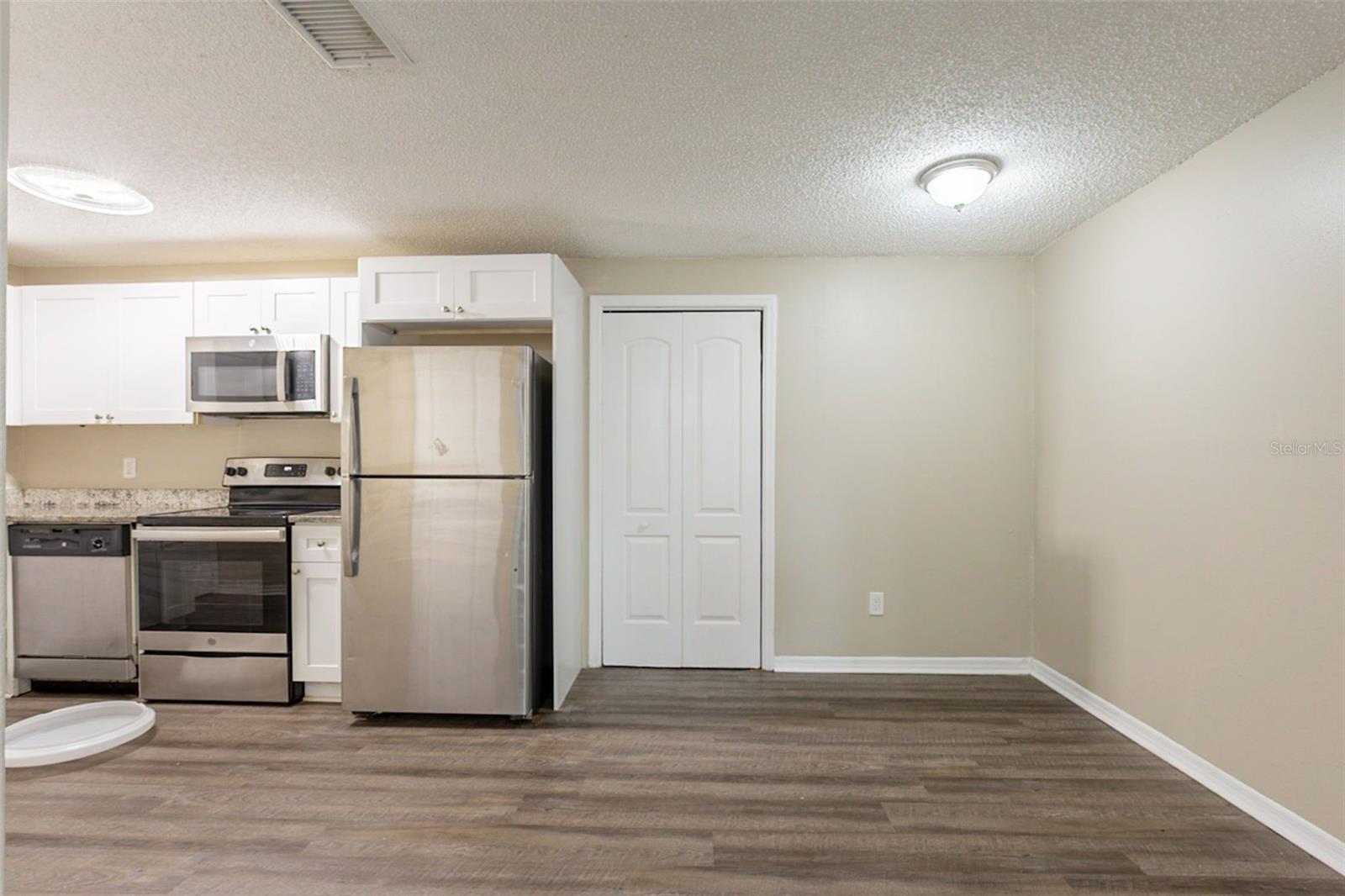 2115 E ELLICOTT ST — photo 11