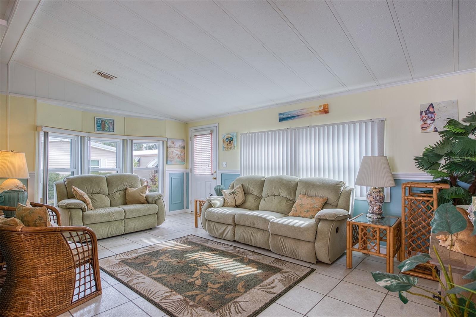 83 PELICAN DR N — photo 4